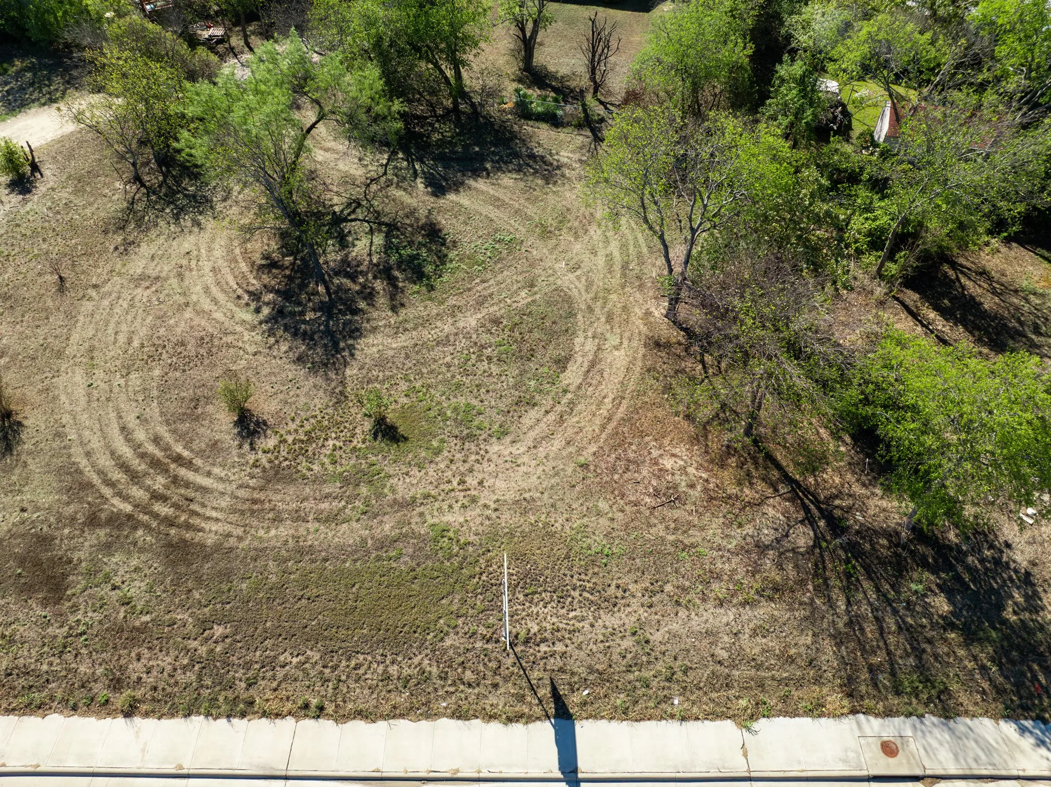 Unimproved Land For Sale in Hill County , TBD Corsicana & Pine Street, Hillsboro, Texas 76645, 0, 0, Garage spaces, 0 Sqft, built in 0, mls#21404608, Real Estate Agent in Hillsboro, Homes For Sale in Hill county, Homes For Sale in Hillsboro, Realtor in Hillsboro Texas, Real Estate Brokerage Independent Realty Texas, Luminita Cordes Realtor