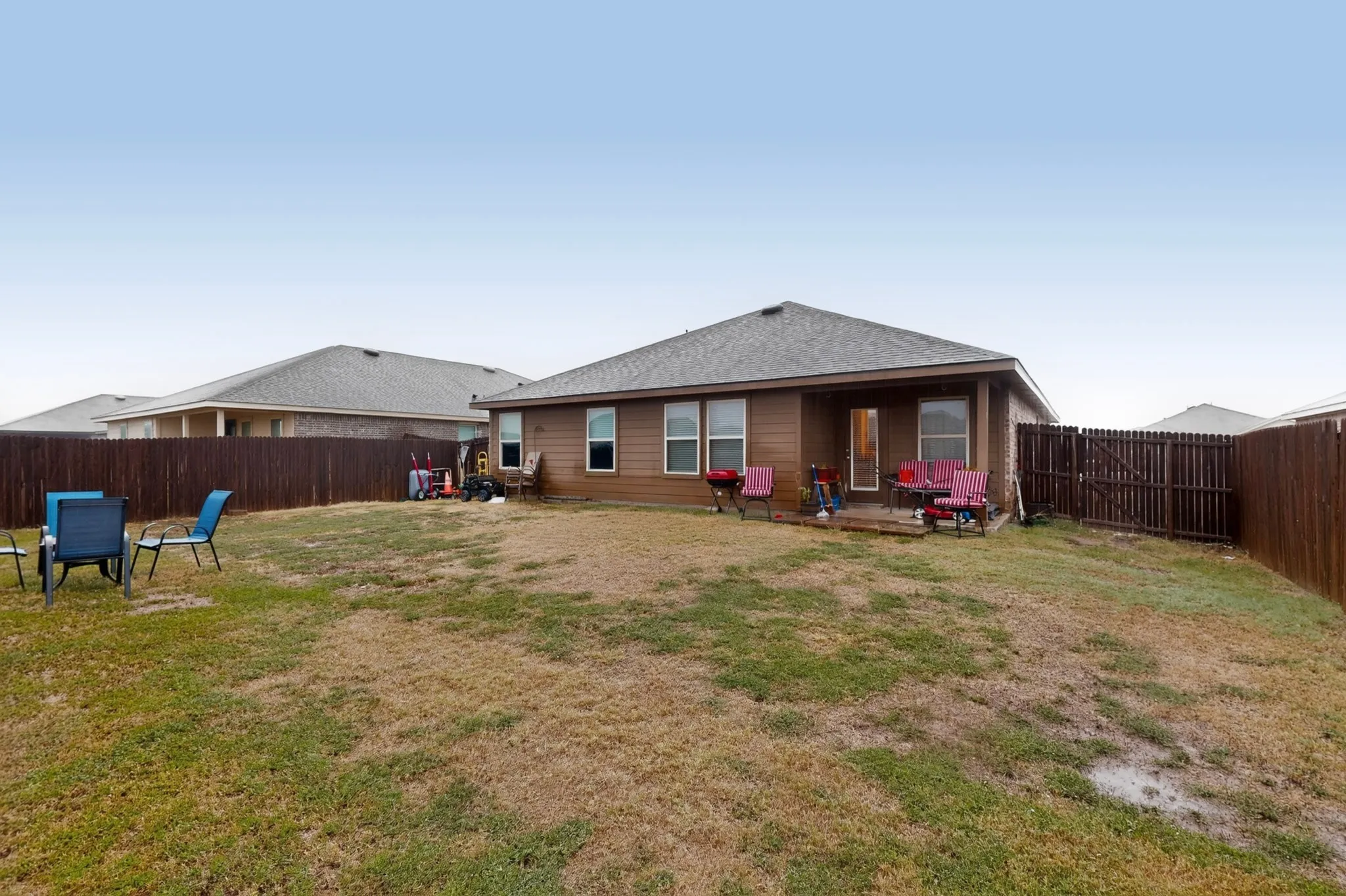 Single Family Residence For Sale in Collin County , 728 Meadow Creek Lane, Royse City, Texas 75189, 4 Bedroom, 2 Bathroom, 2 Garage spaces, 1,577 Sqft, built in 2020, mls#21389002, Real Estate Agent in Royse City, Homes For Sale in Collin county, Homes For Sale in Royse City, Realtor in Royse City Texas, Real Estate Brokerage Independent Realty Texas, Luminita Cordes Realtor