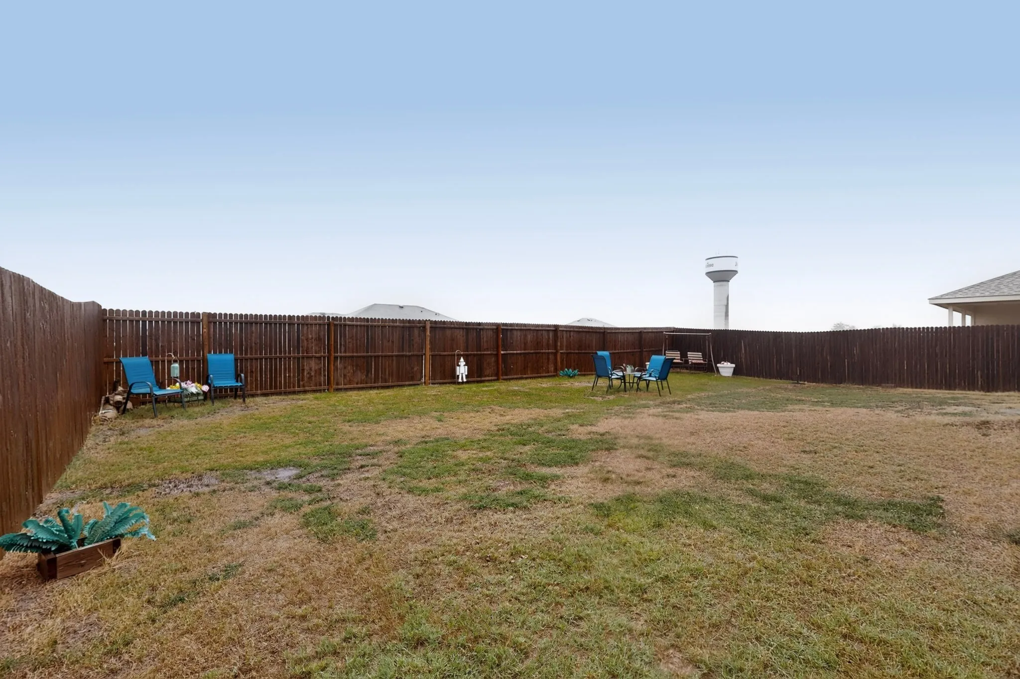 Single Family Residence For Sale in Collin County , 728 Meadow Creek Lane, Royse City, Texas 75189, 4 Bedroom, 2 Bathroom, 2 Garage spaces, 1,577 Sqft, built in 2020, mls#21389002, Real Estate Agent in Royse City, Homes For Sale in Collin county, Homes For Sale in Royse City, Realtor in Royse City Texas, Real Estate Brokerage Independent Realty Texas, Luminita Cordes Realtor