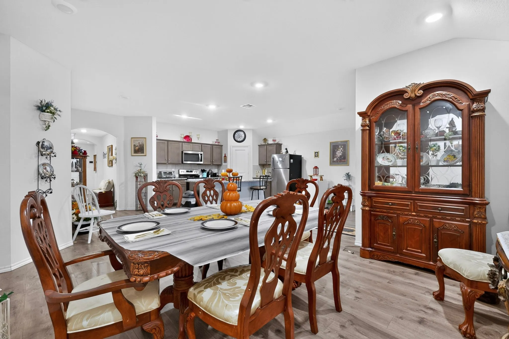 Single Family Residence For Sale in Collin County , 728 Meadow Creek Lane, Royse City, Texas 75189, 4 Bedroom, 2 Bathroom, 2 Garage spaces, 1,577 Sqft, built in 2020, mls#21389002, Real Estate Agent in Royse City, Homes For Sale in Collin county, Homes For Sale in Royse City, Realtor in Royse City Texas, Real Estate Brokerage Independent Realty Texas, Luminita Cordes Realtor