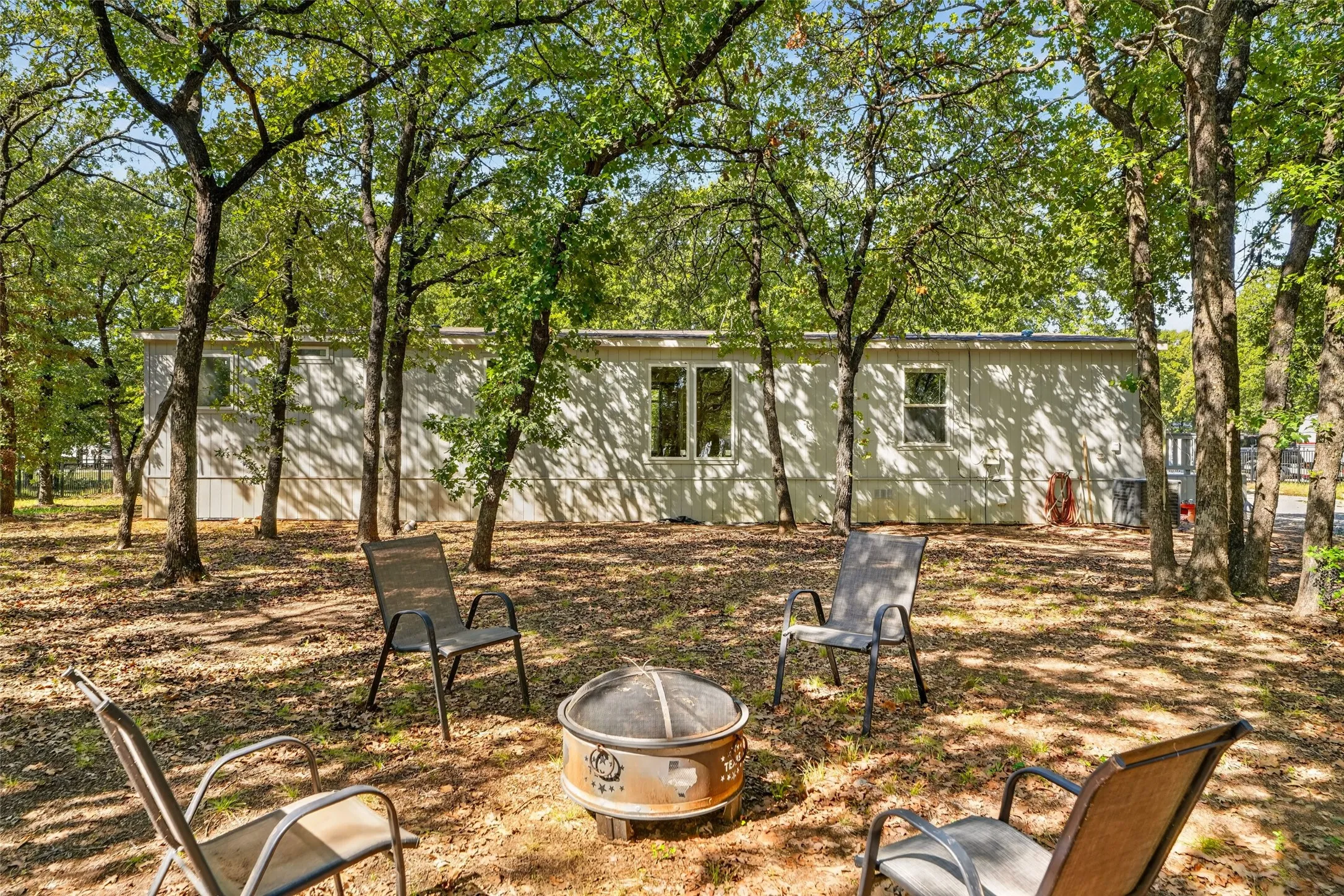 Manufactured Home For Sale in Parker County , 145 Adalida Lane, Springtown, Texas 76082, 4 Bedroom, 2 Bathroom, 4 Garage spaces, 2,048 Sqft, built in 2020, mls#21406225, Real Estate Agent in Springtown, Homes For Sale in Parker county, Homes For Sale in Springtown, Realtor in Springtown Texas, Real Estate Brokerage Independent Realty Texas, Luminita Cordes Realtor