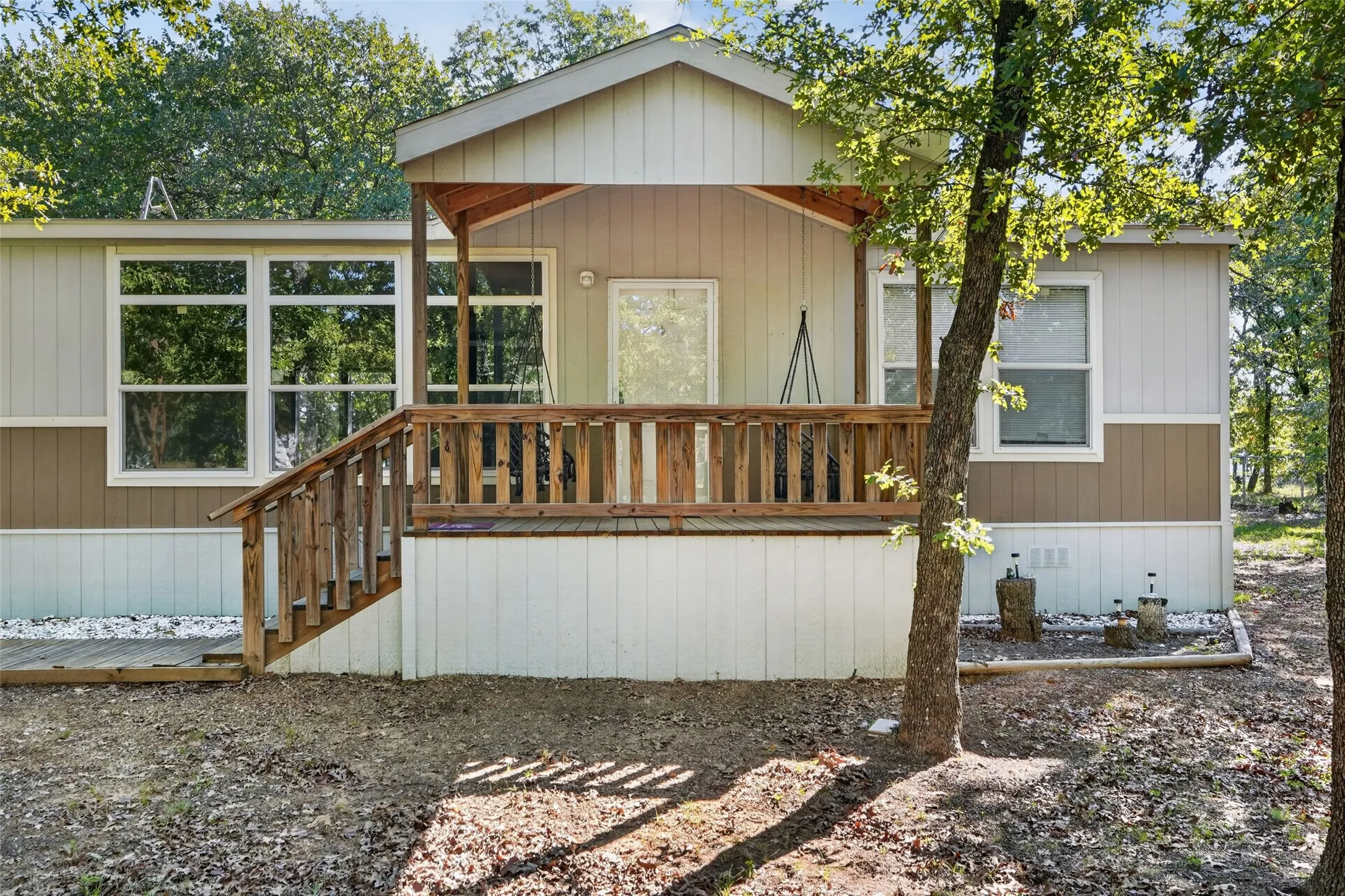 Manufactured Home For Sale in Parker County , 145 Adalida Lane, Springtown, Texas 76082, 4 Bedroom, 2 Bathroom, 4 Garage spaces, 2,048 Sqft, built in 2020, mls#21406225, Real Estate Agent in Springtown, Homes For Sale in Parker county, Homes For Sale in Springtown, Realtor in Springtown Texas, Real Estate Brokerage Independent Realty Texas, Luminita Cordes Realtor