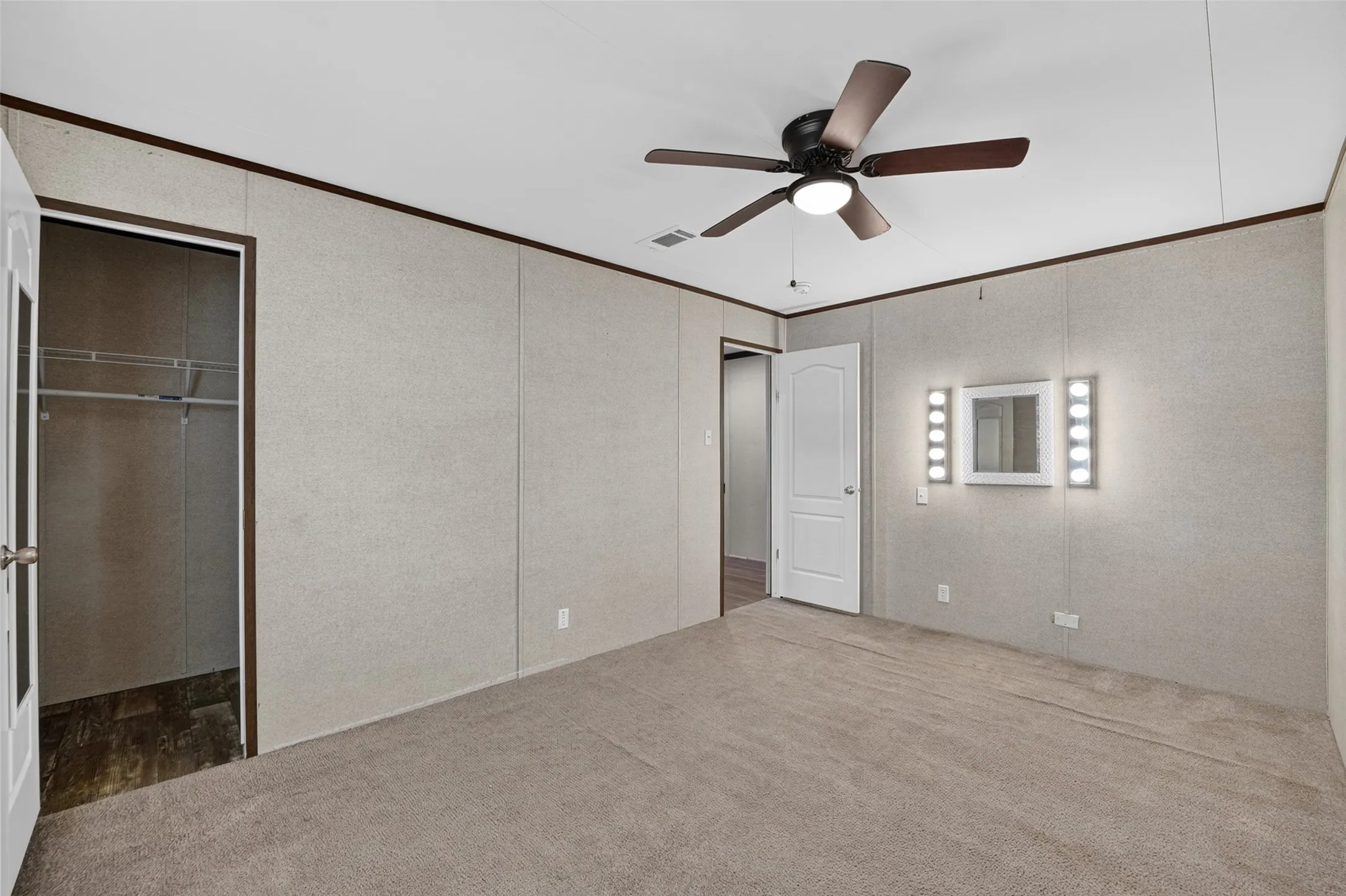 Manufactured Home For Sale in Parker County , 145 Adalida Lane, Springtown, Texas 76082, 4 Bedroom, 2 Bathroom, 4 Garage spaces, 2,048 Sqft, built in 2020, mls#21406225, Real Estate Agent in Springtown, Homes For Sale in Parker county, Homes For Sale in Springtown, Realtor in Springtown Texas, Real Estate Brokerage Independent Realty Texas, Luminita Cordes Realtor