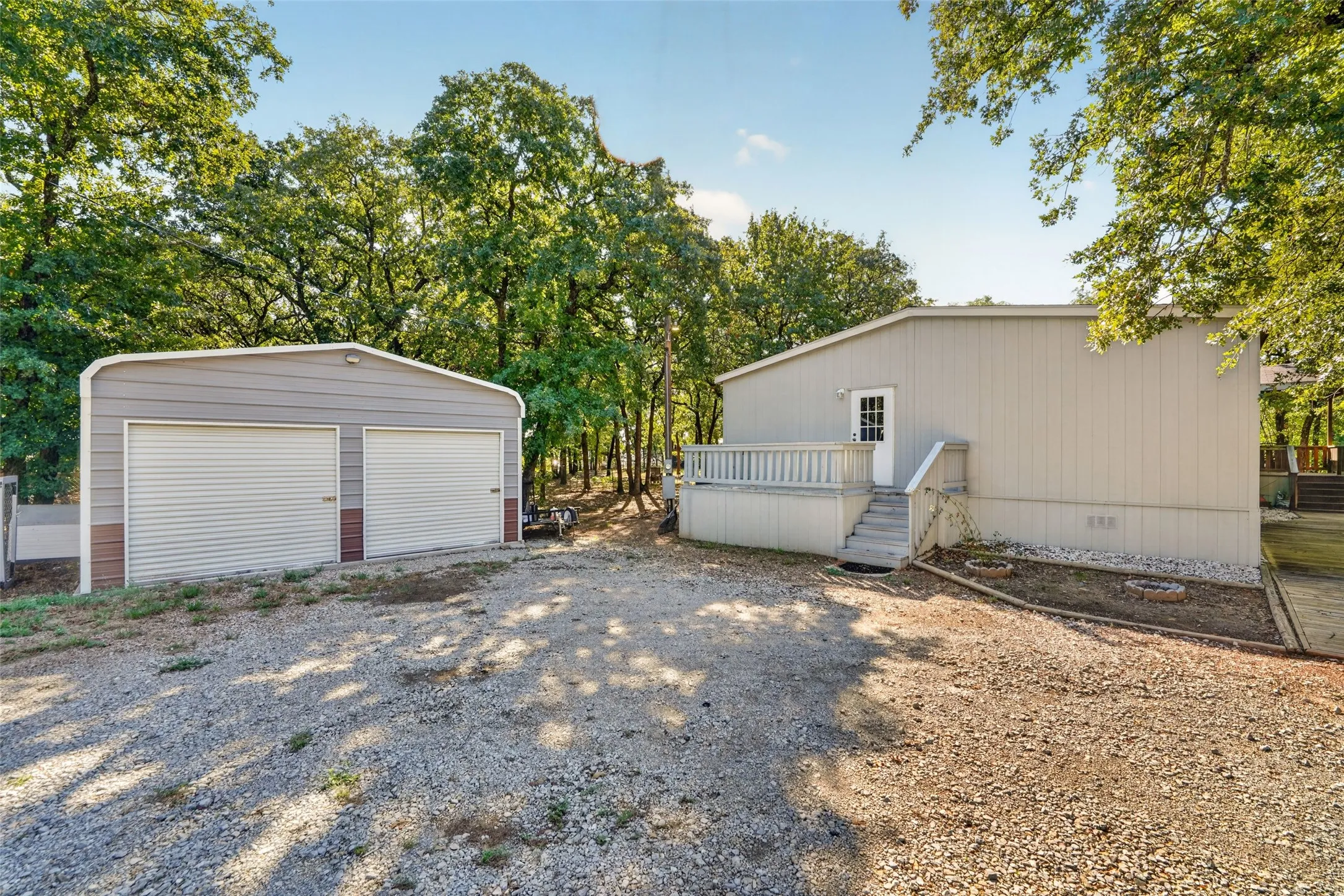 Manufactured Home For Sale in Parker County , 145 Adalida Lane, Springtown, Texas 76082, 4 Bedroom, 2 Bathroom, 4 Garage spaces, 2,048 Sqft, built in 2020, mls#21406225, Real Estate Agent in Springtown, Homes For Sale in Parker county, Homes For Sale in Springtown, Realtor in Springtown Texas, Real Estate Brokerage Independent Realty Texas, Luminita Cordes Realtor