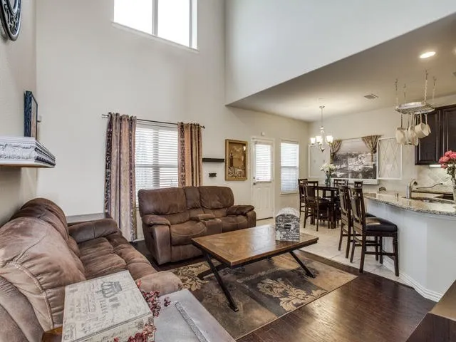 Townhouse For Rent in Collin County , 6541 Federal Hall Street, Plano, Texas 75023, 2 Bedroom, 3 Bathroom, 2 Garage spaces, 1,353 Sqft, built in 2013, mls#21406329, Real Estate Agent in Plano, Homes For Rent in Collin county, Homes For Rent in Plano, Realtor in Plano Texas, Real Estate Brokerage Independent Realty Texas, Luminita Cordes Realtor