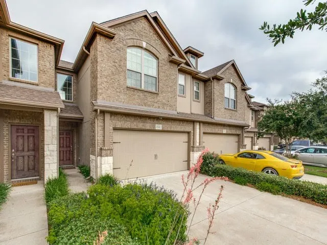 Townhouse For Rent in Collin County , 6541 Federal Hall Street, Plano, Texas 75023, 2 Bedroom, 3 Bathroom, 2 Garage spaces, 1,353 Sqft, built in 2013, mls#21406329, Real Estate Agent in Plano, Homes For Rent in Collin county, Homes For Rent in Plano, Realtor in Plano Texas, Real Estate Brokerage Independent Realty Texas, Luminita Cordes Realtor
