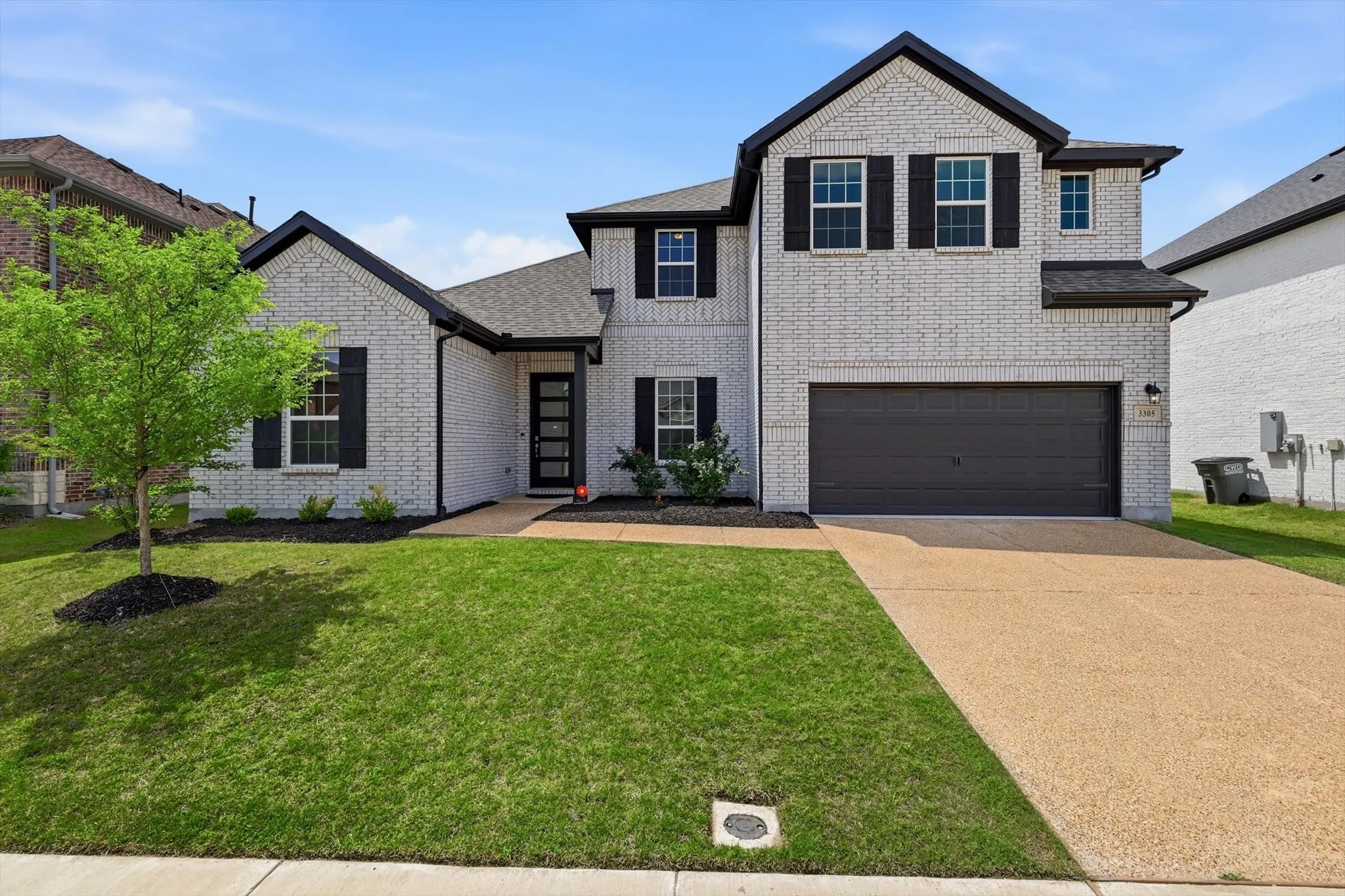 Single Family Residence For Sale in Collin County , 3305 Morris Lane, Melissa, Texas 75454, 4 Bedroom, 4 Bathroom, 2 Garage spaces, 3,420 Sqft, built in 2023, mls#21406224, Real Estate Agent in Melissa, Homes For Sale in Collin county, Homes For Sale in Melissa, Realtor in Melissa Texas, Real Estate Brokerage Independent Realty Texas, Luminita Cordes Realtor