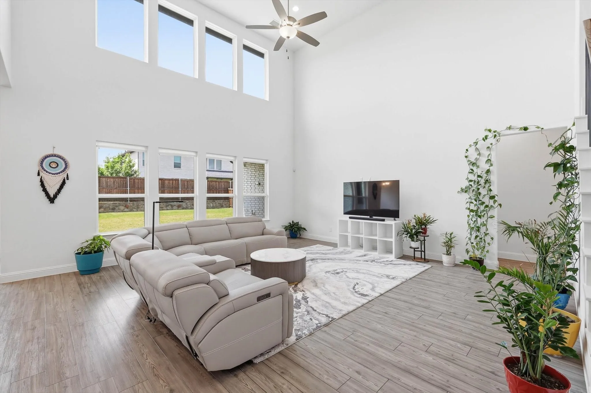 Single Family Residence For Sale in Collin County , 3305 Morris Lane, Melissa, Texas 75454, 4 Bedroom, 4 Bathroom, 2 Garage spaces, 3,420 Sqft, built in 2023, mls#21406224, Real Estate Agent in Melissa, Homes For Sale in Collin county, Homes For Sale in Melissa, Realtor in Melissa Texas, Real Estate Brokerage Independent Realty Texas, Luminita Cordes Realtor