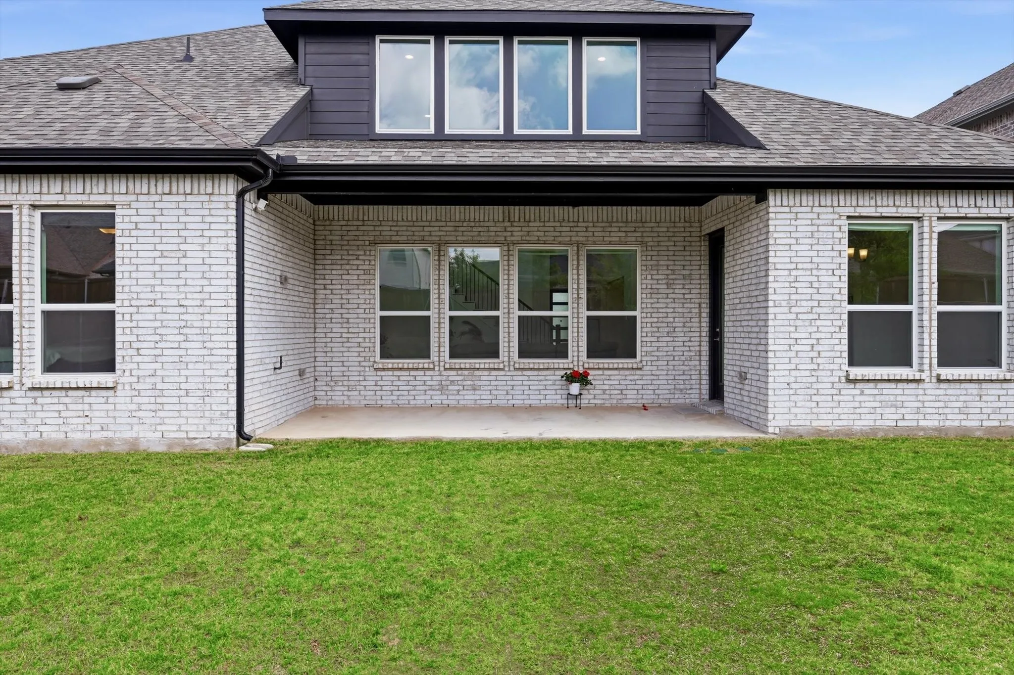 Single Family Residence For Sale in Collin County , 3305 Morris Lane, Melissa, Texas 75454, 4 Bedroom, 4 Bathroom, 2 Garage spaces, 3,420 Sqft, built in 2023, mls#21406224, Real Estate Agent in Melissa, Homes For Sale in Collin county, Homes For Sale in Melissa, Realtor in Melissa Texas, Real Estate Brokerage Independent Realty Texas, Luminita Cordes Realtor