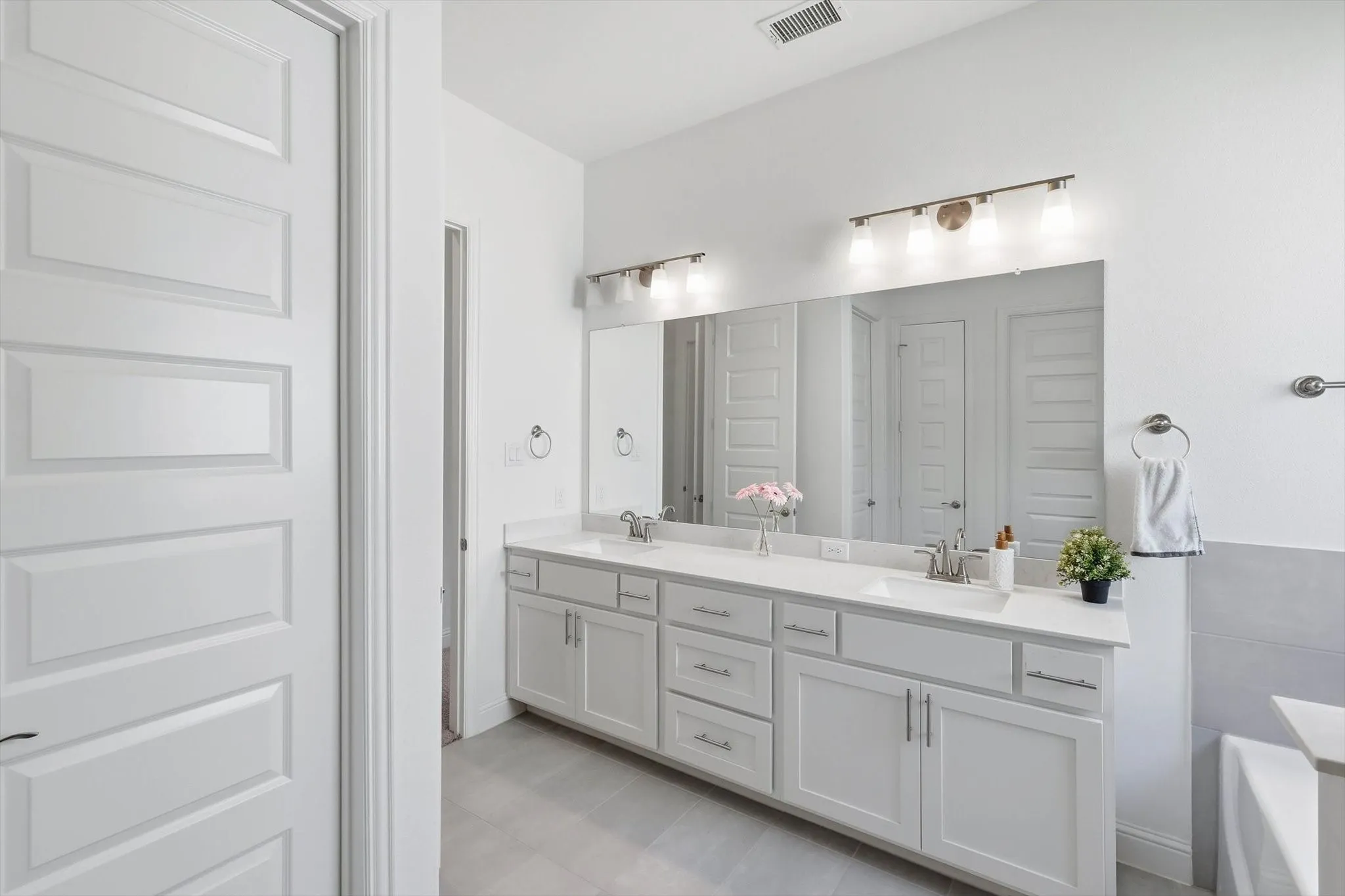 Single Family Residence For Sale in Collin County , 3305 Morris Lane, Melissa, Texas 75454, 4 Bedroom, 4 Bathroom, 2 Garage spaces, 3,420 Sqft, built in 2023, mls#21406224, Real Estate Agent in Melissa, Homes For Sale in Collin county, Homes For Sale in Melissa, Realtor in Melissa Texas, Real Estate Brokerage Independent Realty Texas, Luminita Cordes Realtor