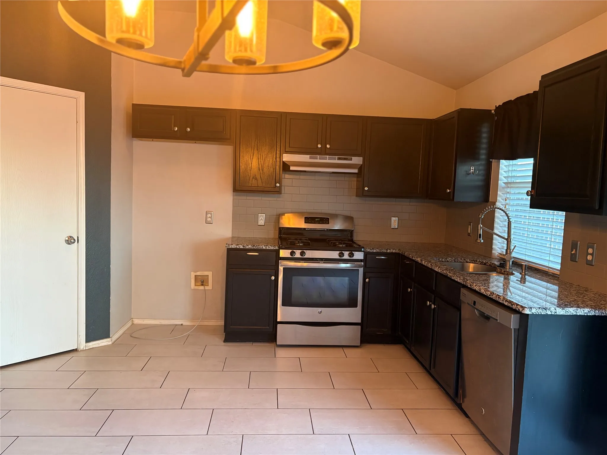 Single Family Residence For Rent in Collin County , 9108 BOONE Drive, Mc Kinney, Texas 75071, 3 Bedroom, 2 Bathroom, 2 Garage spaces, 1,391 Sqft, built in 2003, mls#21406262, Real Estate Agent in Mc Kinney, Homes For Rent in Collin county, Homes For Rent in Mc Kinney, Realtor in Mc Kinney Texas, Real Estate Brokerage Independent Realty Texas, Luminita Cordes Realtor