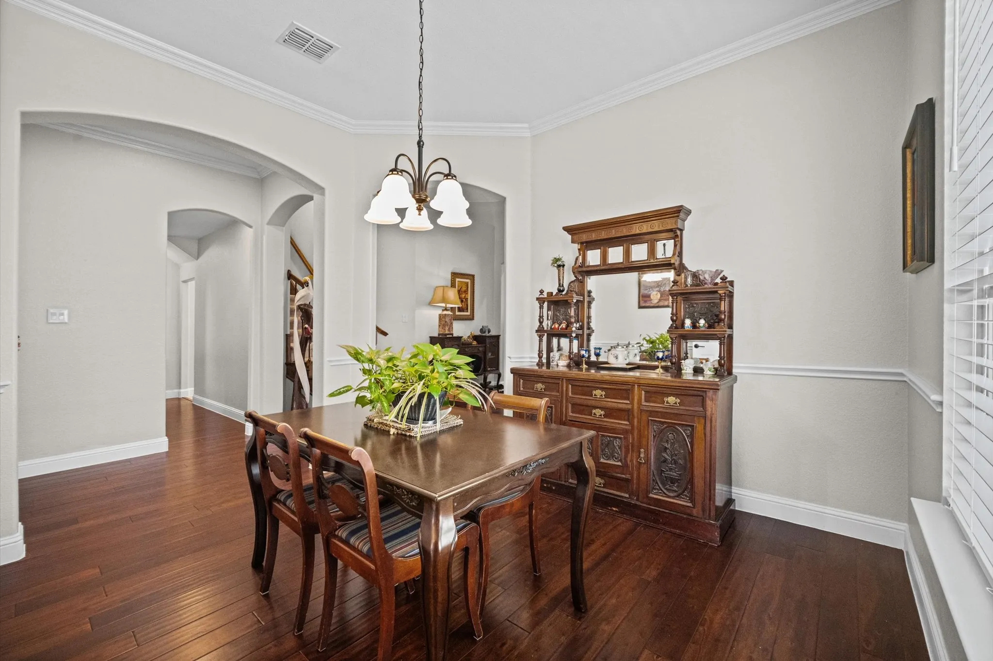 Single Family Residence For Sale in Collin County , 5665 Binbranch Lane, Mc Kinney, Texas 75071, 5 Bedroom, 5 Bathroom, 2 Garage spaces, 3,110 Sqft, built in 2009, mls#21406294, Real Estate Agent in Mc Kinney, Homes For Sale in Collin county, Homes For Sale in Mc Kinney, Realtor in Mc Kinney Texas, Real Estate Brokerage Independent Realty Texas, Luminita Cordes Realtor