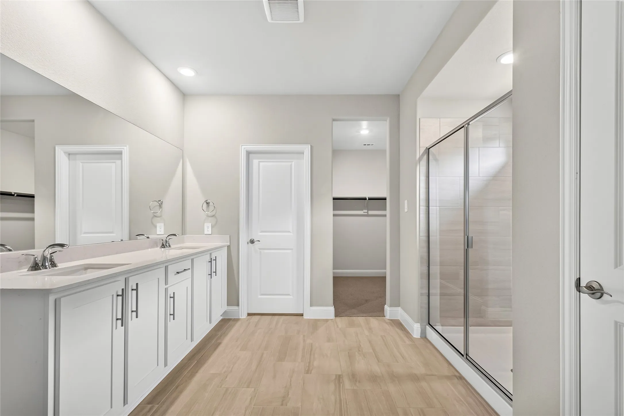 Single Family Residence For Rent in Collin County , 2217 Currents Road, Princeton, Texas 75407, 4 Bedroom, 4 Bathroom, 2 Garage spaces, 3,560 Sqft, built in 2025, mls#21406337, Real Estate Agent in Princeton, Homes For Rent in Collin county, Homes For Rent in Princeton, Realtor in Princeton Texas, Real Estate Brokerage Independent Realty Texas, Luminita Cordes Realtor