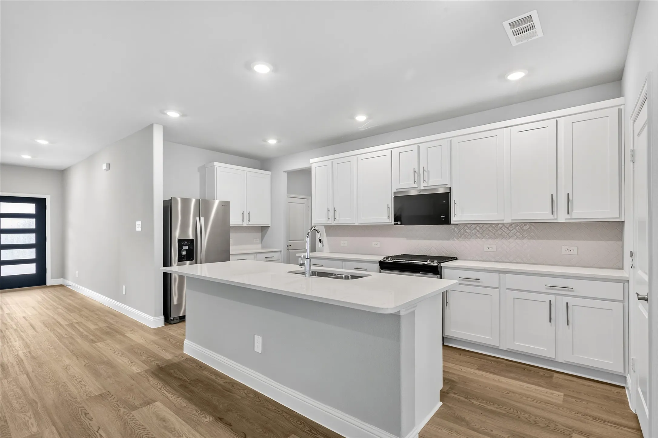 Single Family Residence For Rent in Collin County , 2217 Currents Road, Princeton, Texas 75407, 4 Bedroom, 4 Bathroom, 2 Garage spaces, 3,560 Sqft, built in 2025, mls#21406337, Real Estate Agent in Princeton, Homes For Rent in Collin county, Homes For Rent in Princeton, Realtor in Princeton Texas, Real Estate Brokerage Independent Realty Texas, Luminita Cordes Realtor