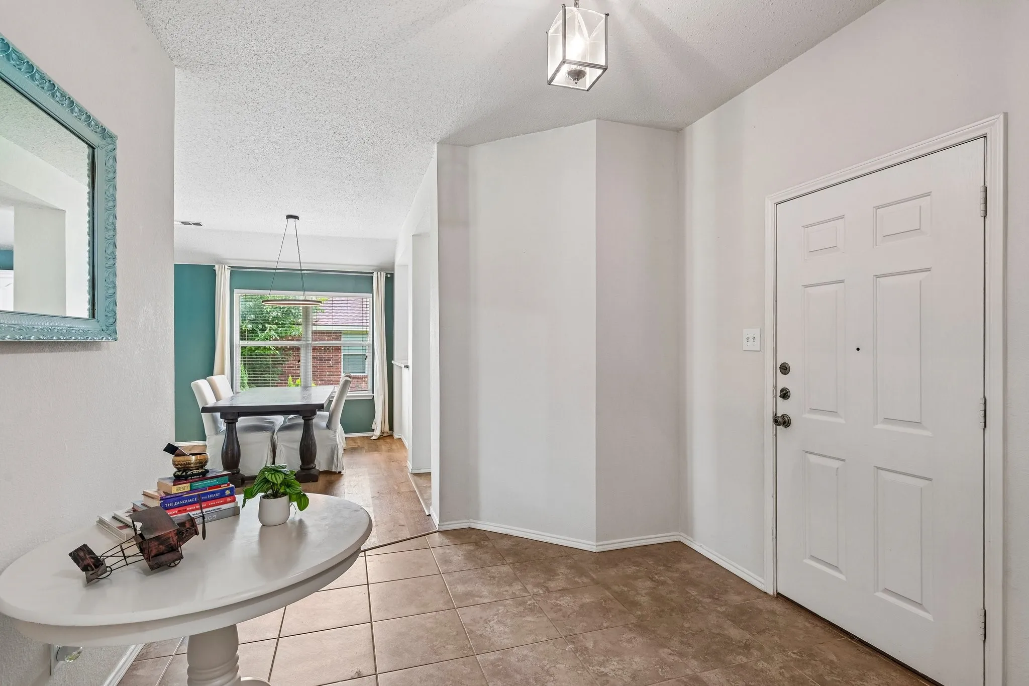 Single Family Residence For Sale in Kaufman County , 1421 Vista Ridge Drive, Forney, Texas 75126, 3 Bedroom, 2 Bathroom, 2 Garage spaces, 1,857 Sqft, built in 2005, mls#21406343, Real Estate Agent in Forney, Homes For Sale in Kaufman county, Homes For Sale in Forney, Realtor in Forney Texas, Real Estate Brokerage Independent Realty Texas, Luminita Cordes Realtor