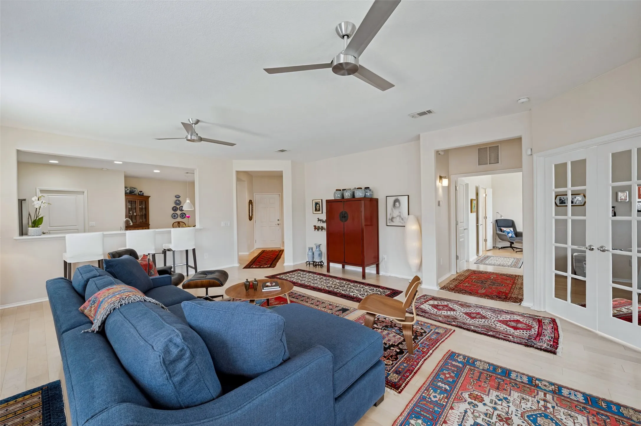 Single Family Residence For Sale in Denton County , 6040 Eagle Point Lane, Frisco, Texas 75036, 2 Bedroom, 2 Bathroom, 2 Garage spaces, 1,786 Sqft, built in 2010, mls#21406193, Real Estate Agent in Frisco, Homes For Sale in Denton county, Homes For Sale in Frisco, Realtor in Frisco Texas, Real Estate Brokerage Independent Realty Texas, Luminita Cordes Realtor