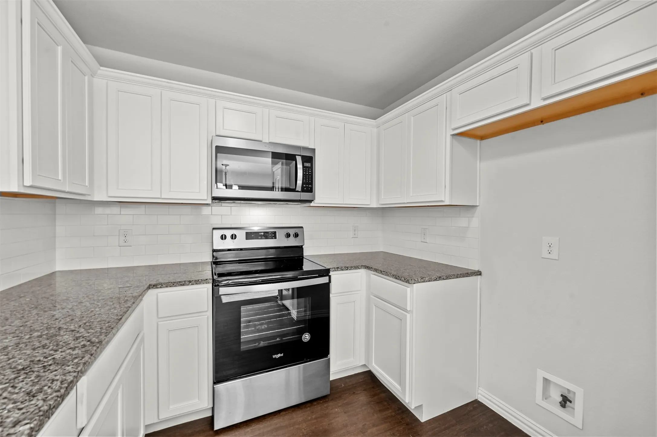 Duplex For Rent in Grayson County , 236-238 W Lake 236, Sherman, Texas 75090, 3 Bedroom, 3 Bathroom, 1 Garage spaces, 1,268 Sqft, built in 2020, mls#21406352, Real Estate Agent in Sherman, Homes For Rent in Grayson county, Homes For Rent in Sherman, Realtor in Sherman Texas, Real Estate Brokerage Independent Realty Texas, Luminita Cordes Realtor