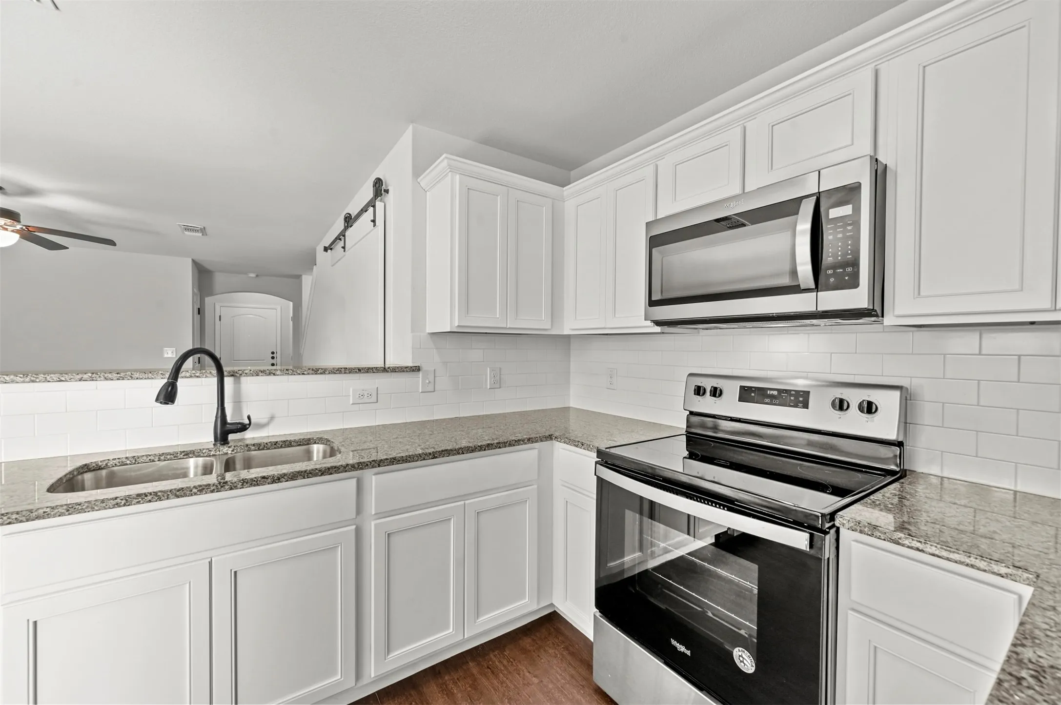 Duplex For Rent in Grayson County , 236-238 W Lake 236, Sherman, Texas 75090, 3 Bedroom, 3 Bathroom, 1 Garage spaces, 1,268 Sqft, built in 2020, mls#21406352, Real Estate Agent in Sherman, Homes For Rent in Grayson county, Homes For Rent in Sherman, Realtor in Sherman Texas, Real Estate Brokerage Independent Realty Texas, Luminita Cordes Realtor