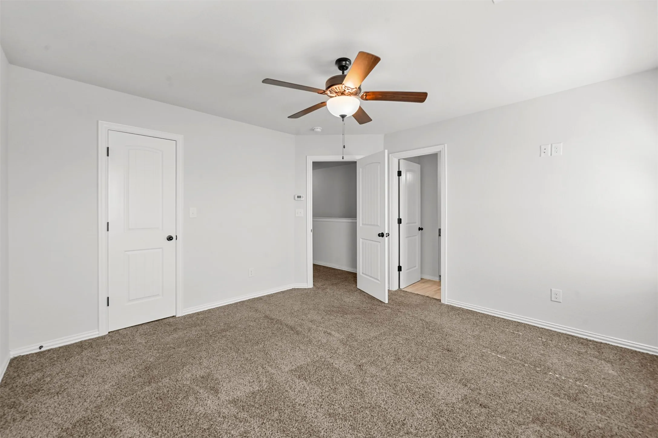 Duplex For Rent in Grayson County , 236-238 W Lake 236, Sherman, Texas 75090, 3 Bedroom, 3 Bathroom, 1 Garage spaces, 1,268 Sqft, built in 2020, mls#21406352, Real Estate Agent in Sherman, Homes For Rent in Grayson county, Homes For Rent in Sherman, Realtor in Sherman Texas, Real Estate Brokerage Independent Realty Texas, Luminita Cordes Realtor