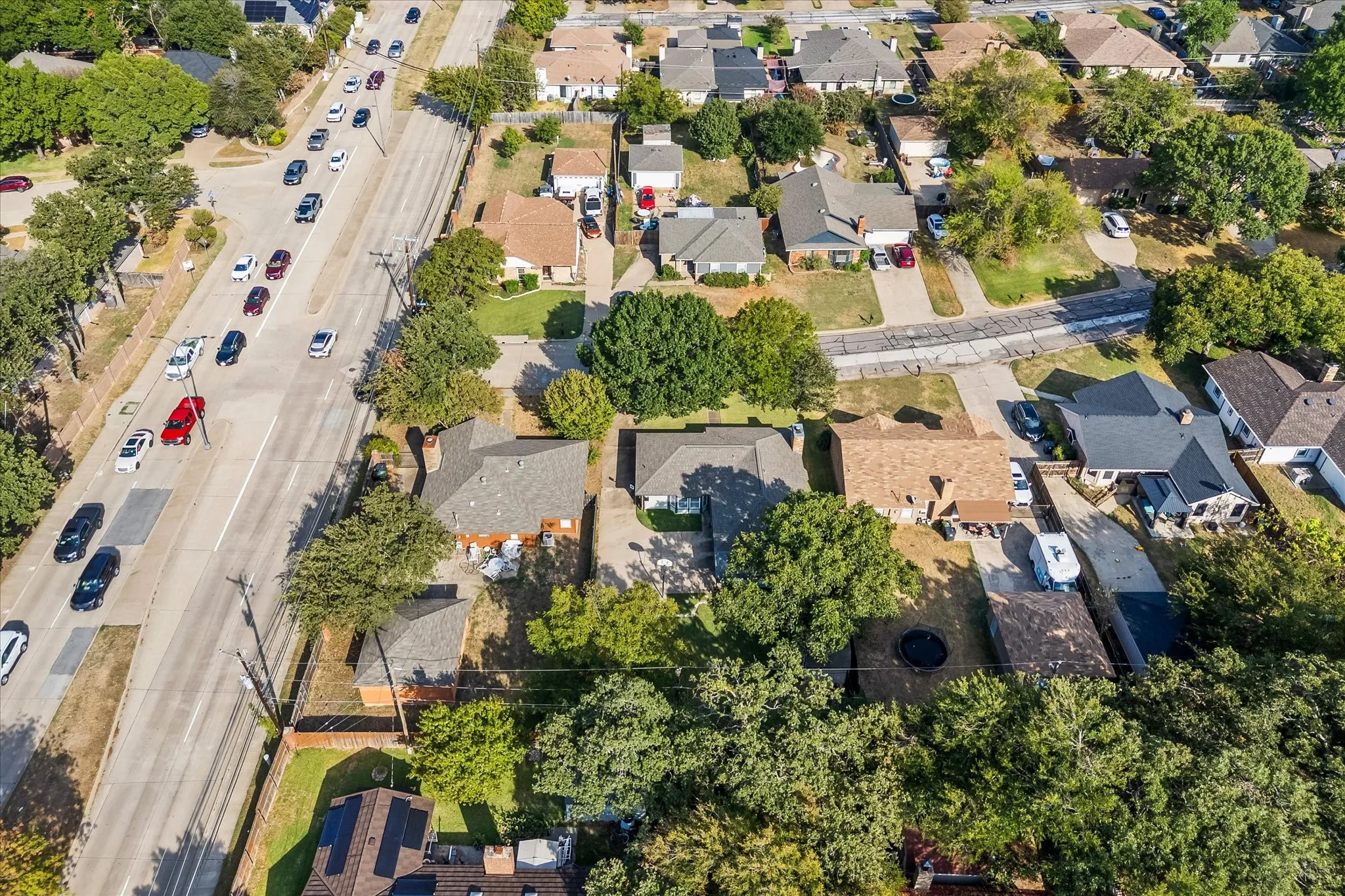 Single Family Residence For Sale in Tarrant County , 4202 Windhurst Drive, Arlington, Texas 76015, 3 Bedroom, 2 Bathroom, 1 Garage spaces, 1,185 Sqft, built in 1983, mls#21406252, Real Estate Agent in Arlington, Homes For Sale in Tarrant county, Homes For Sale in Arlington, Realtor in Arlington Texas, Real Estate Brokerage Independent Realty Texas, Luminita Cordes Realtor