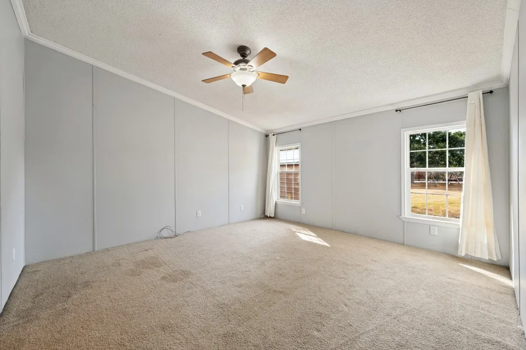 Mobile Home For Sale in Hunt County , 5294 County Road 4207, Campbell, Texas 75422, 3 Bedroom, 2 Bathroom, 2 Garage spaces, 1,920 Sqft, built in 2005, mls#21405357, Real Estate Agent in Campbell, Homes For Sale in Hunt county, Homes For Sale in Campbell, Realtor in Campbell Texas, Real Estate Brokerage Independent Realty Texas, Luminita Cordes Realtor