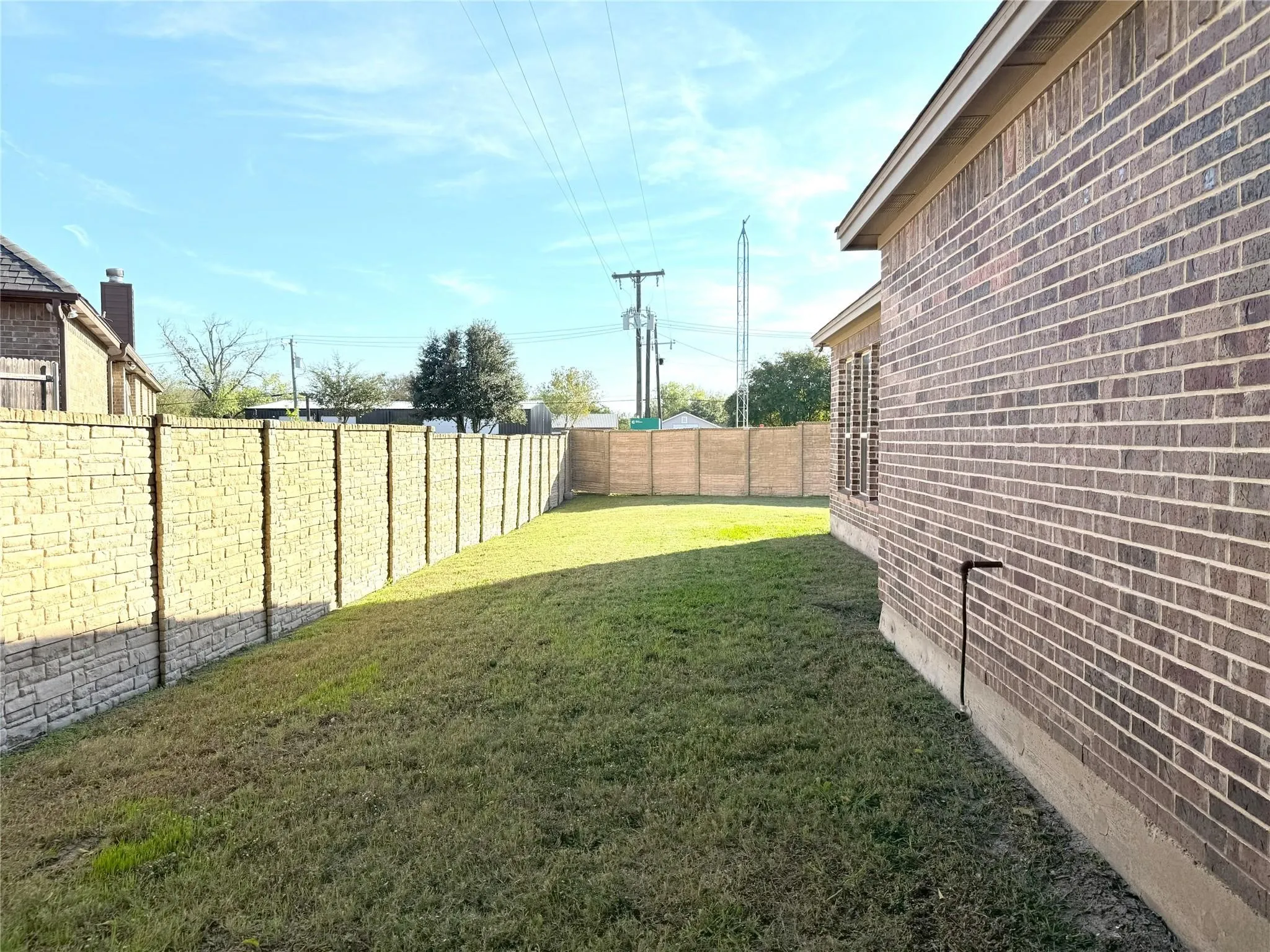 Single Family Residence For Rent in Parker County , 418 Spyglass Drive, Willow Park, Texas 76008, 3 Bedroom, 2 Bathroom, 2 Garage spaces, 1,800 Sqft, built in 2013, mls#21406349, Real Estate Agent in Willow Park, Homes For Rent in Parker county, Homes For Rent in Willow Park, Realtor in Willow Park Texas, Real Estate Brokerage Independent Realty Texas, Luminita Cordes Realtor