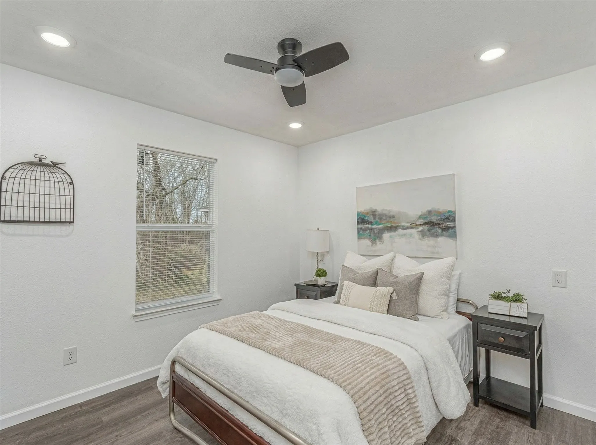 Single Family Residence For Sale in Hunt County , 1112 Marshall Street, Greenville, Texas 75401, 3 Bedroom, 2 Bathroom, Garage spaces, 1,042 Sqft, built in 1961, mls#21406374, Real Estate Agent in Greenville, Homes For Sale in Hunt county, Homes For Sale in Greenville, Realtor in Greenville Texas, Real Estate Brokerage Independent Realty Texas, Luminita Cordes Realtor
