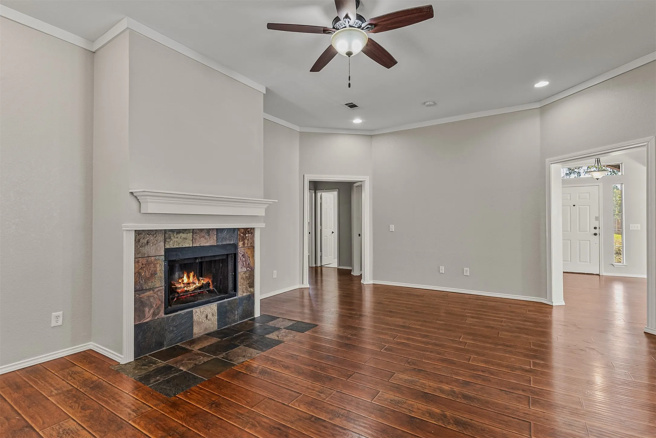 Single Family Residence For Sale in Collin County , 109 N Rolling Meadows Drive, Wylie, Texas 75098, 4 Bedroom, 2 Bathroom, 2 Garage spaces, 1,967 Sqft, built in 2000, mls#21406367, Real Estate Agent in Wylie, Homes For Sale in Collin county, Homes For Sale in Wylie, Realtor in Wylie Texas, Real Estate Brokerage Independent Realty Texas, Luminita Cordes Realtor