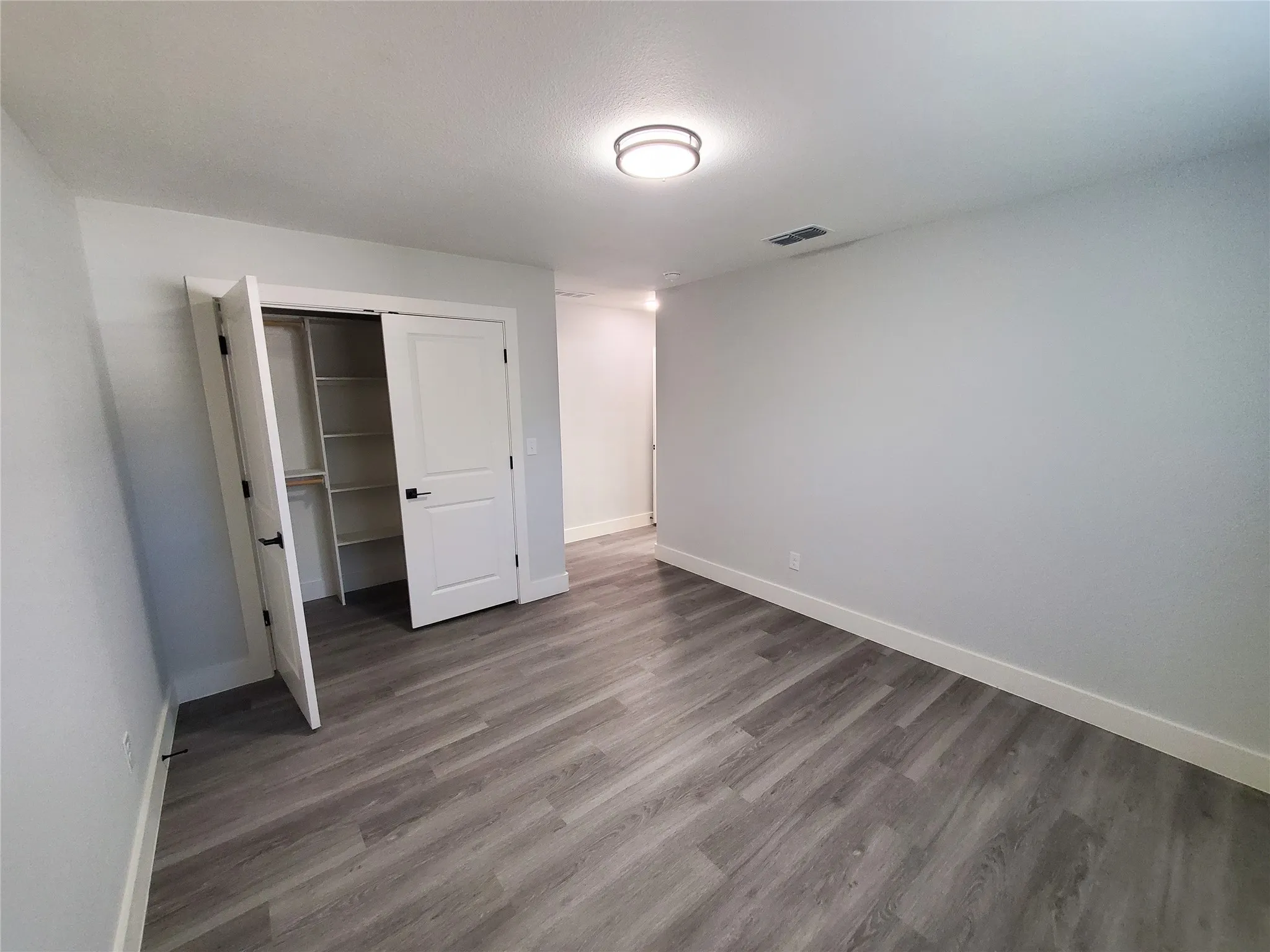Duplex For Rent in Fannin County , 612 E 3rd Street B, Bonham, Texas 75418, 3 Bedroom, 2 Bathroom, Garage spaces, 2,383 Sqft, built in 2022, mls#21406380, Real Estate Agent in Bonham, Homes For Rent in Fannin county, Homes For Rent in Bonham, Realtor in Bonham Texas, Real Estate Brokerage Independent Realty Texas, Luminita Cordes Realtor