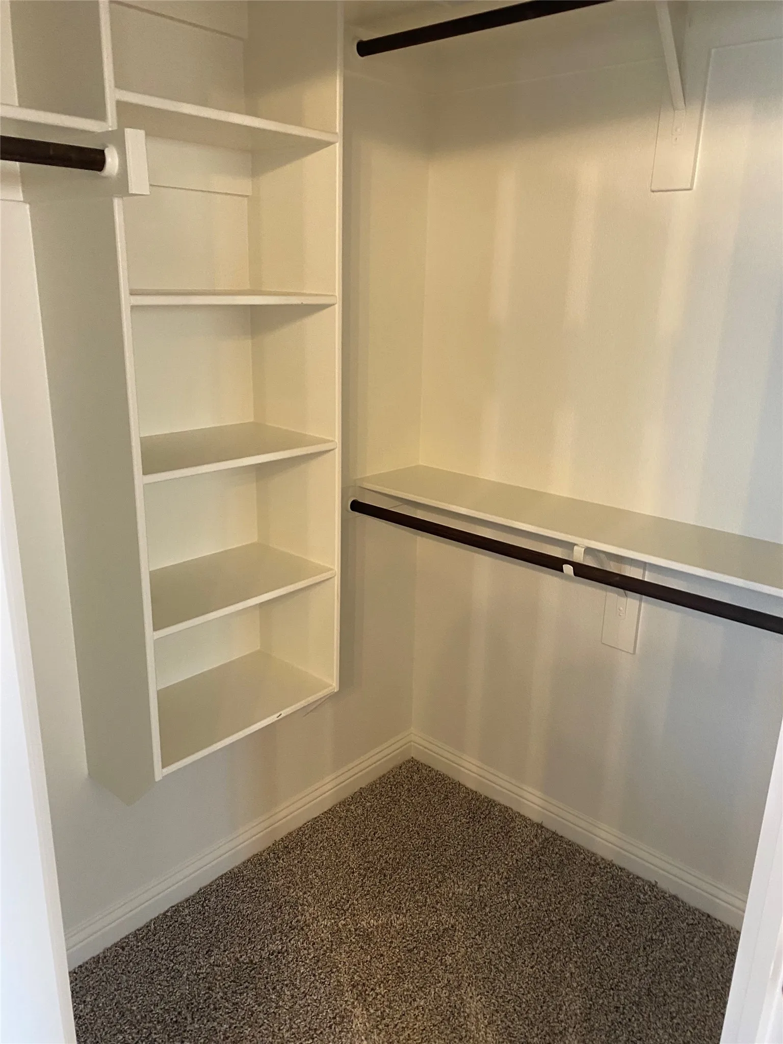 Single Family Residence For Rent in Hood County , 3005 Promenade Drive, Granbury, Texas 76049, 3 Bedroom, 2 Bathroom, 2 Garage spaces, 1,787 Sqft, built in 2022, mls#21406375, Real Estate Agent in Granbury, Homes For Rent in Hood county, Homes For Rent in Granbury, Realtor in Granbury Texas, Real Estate Brokerage Independent Realty Texas, Luminita Cordes Realtor