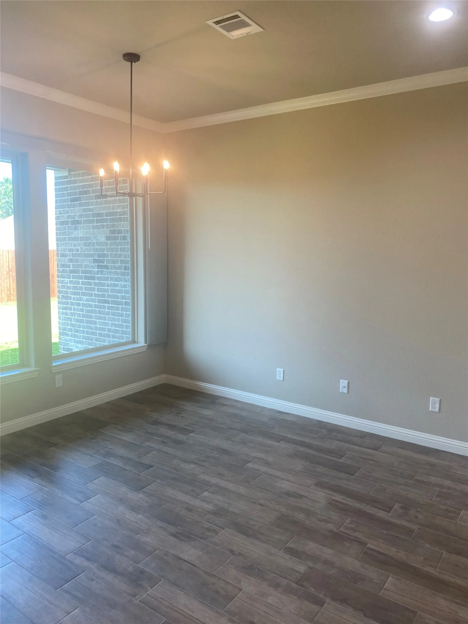 Single Family Residence For Rent in Hood County , 3005 Promenade Drive, Granbury, Texas 76049, 3 Bedroom, 2 Bathroom, 2 Garage spaces, 1,787 Sqft, built in 2022, mls#21406375, Real Estate Agent in Granbury, Homes For Rent in Hood county, Homes For Rent in Granbury, Realtor in Granbury Texas, Real Estate Brokerage Independent Realty Texas, Luminita Cordes Realtor