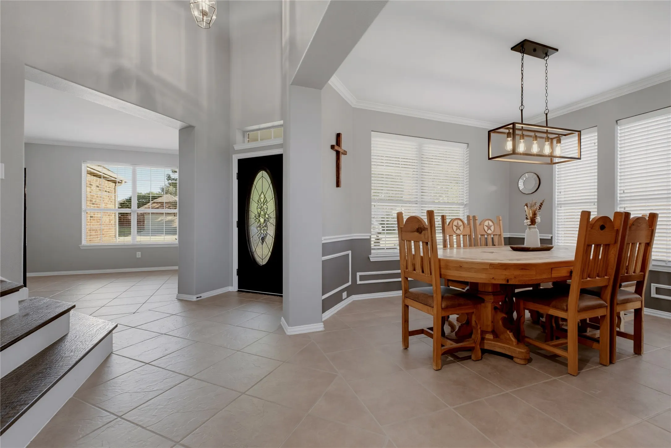 Single Family Residence For Sale in Denton County , 2828 Appaloosa Court, Little Elm, Texas 75068, 4 Bedroom, 3 Bathroom, 2 Garage spaces, 3,030 Sqft, built in 2007, mls#21395564, Real Estate Agent in Little Elm, Homes For Sale in Denton county, Homes For Sale in Little Elm, Realtor in Little Elm Texas, Real Estate Brokerage Independent Realty Texas, Luminita Cordes Realtor