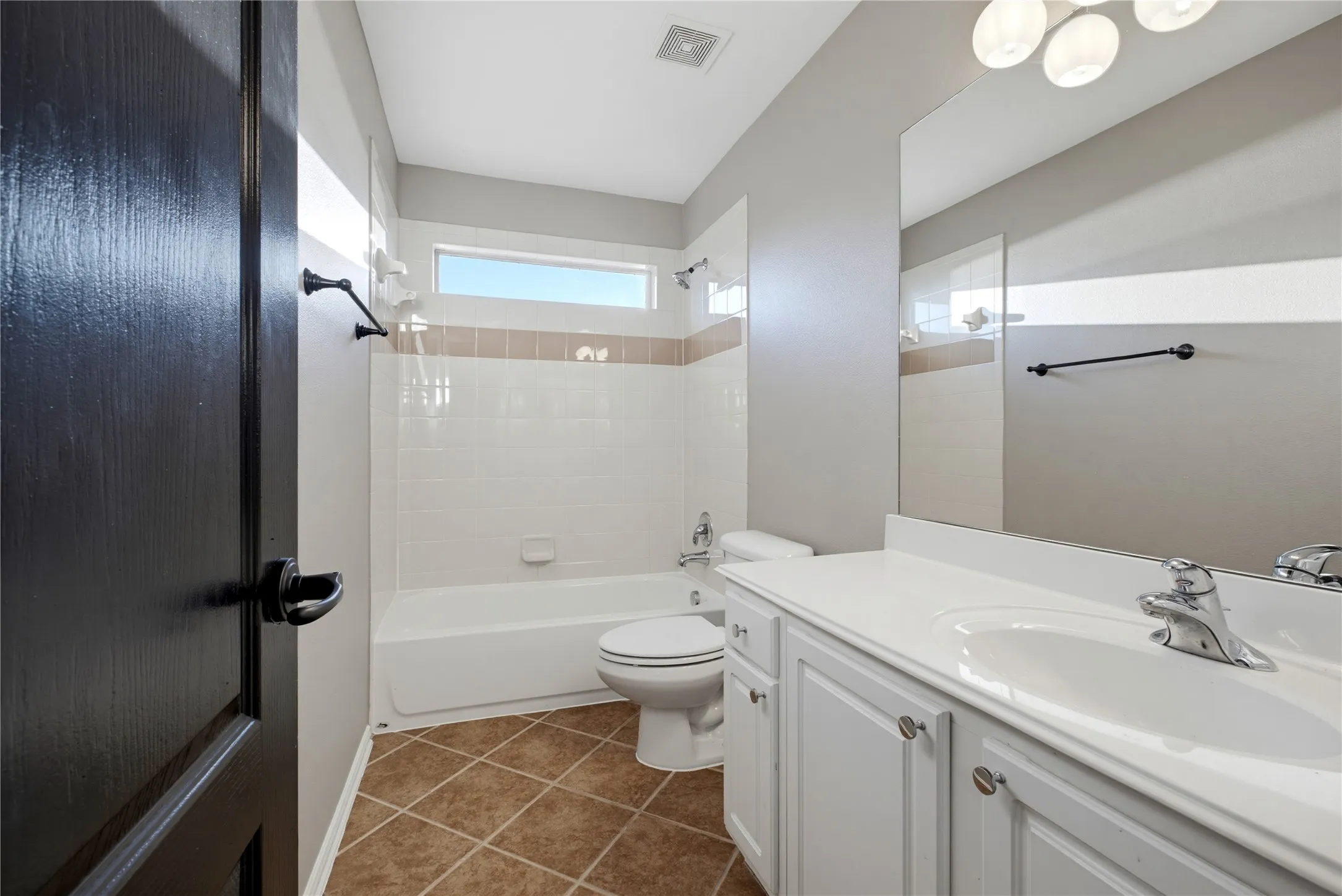 Single Family Residence For Sale in Denton County , 2828 Appaloosa Court, Little Elm, Texas 75068, 4 Bedroom, 3 Bathroom, 2 Garage spaces, 3,030 Sqft, built in 2007, mls#21395564, Real Estate Agent in Little Elm, Homes For Sale in Denton county, Homes For Sale in Little Elm, Realtor in Little Elm Texas, Real Estate Brokerage Independent Realty Texas, Luminita Cordes Realtor