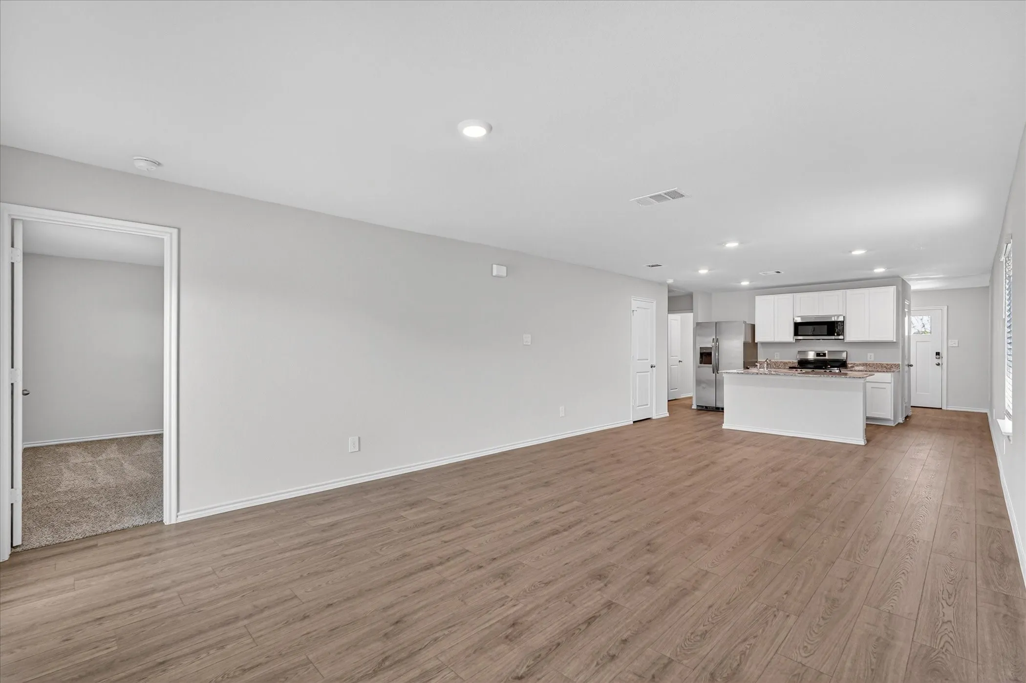 Single Family Residence For Rent in Collin County , 1818 Potomac Lane, Blue Ridge, Texas 75424, 3 Bedroom, 2 Bathroom, 2 Garage spaces, 1,334 Sqft, built in 2026, mls#21406396, Real Estate Agent in Blue Ridge, Homes For Rent in Collin county, Homes For Rent in Blue Ridge, Realtor in Blue Ridge Texas, Real Estate Brokerage Independent Realty Texas, Luminita Cordes Realtor
