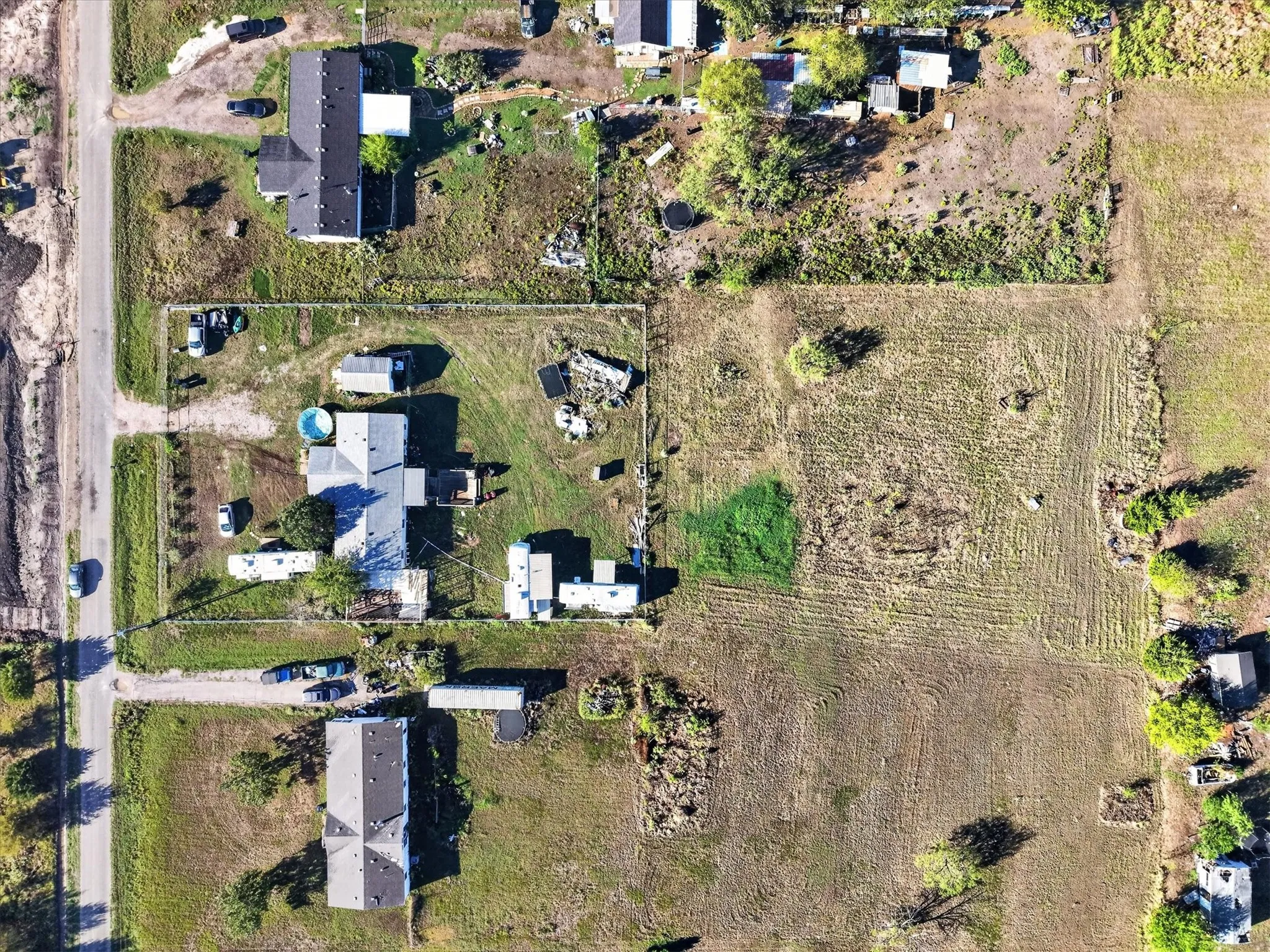Mobile Home For Sale in Rockwall County , 346 E Highline Drive, Royse City, Texas 75189, 4 Bedroom, 2 Bathroom, Garage spaces, 1,792 Sqft, built in 1999, mls#21406118, Real Estate Agent in Royse City, Homes For Sale in Rockwall county, Homes For Sale in Royse City, Realtor in Royse City Texas, Real Estate Brokerage Independent Realty Texas, Luminita Cordes Realtor