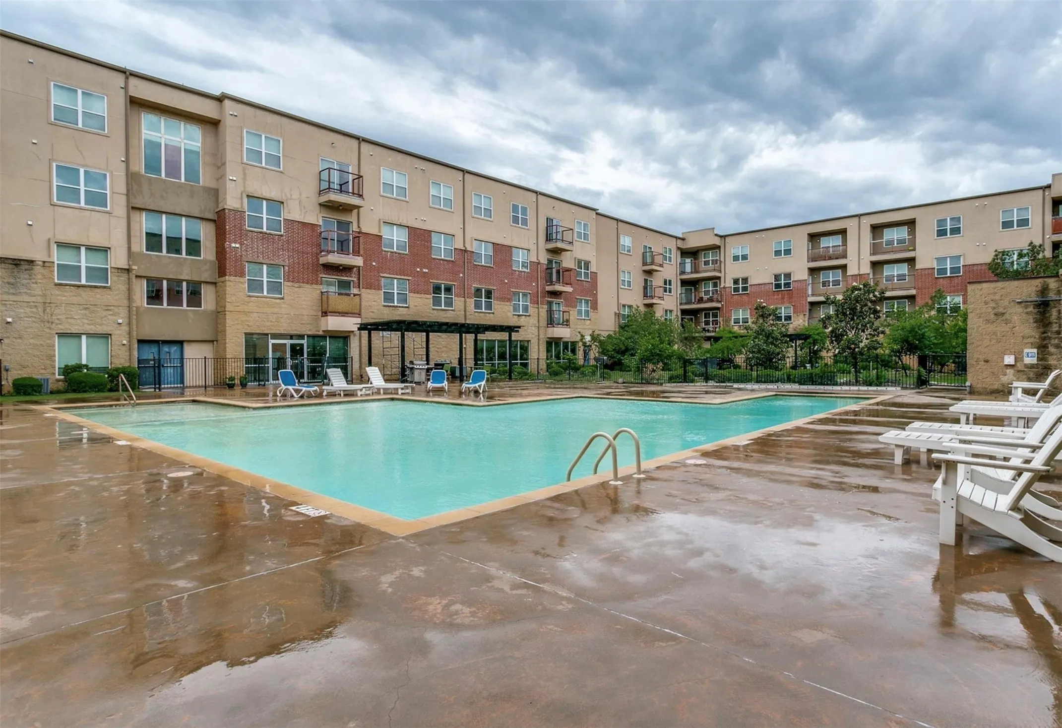 Condominium For Sale in Dallas County , 1100 W Trinity Mills Road 3028, Carrollton, Texas 75006, 2 Bedroom, 2 Bathroom, 1 Garage spaces, 1,100 Sqft, built in 2012, mls#21406401, Real Estate Agent in Carrollton, Homes For Sale in Dallas county, Homes For Sale in Carrollton, Realtor in Carrollton Texas, Real Estate Brokerage Independent Realty Texas, Luminita Cordes Realtor