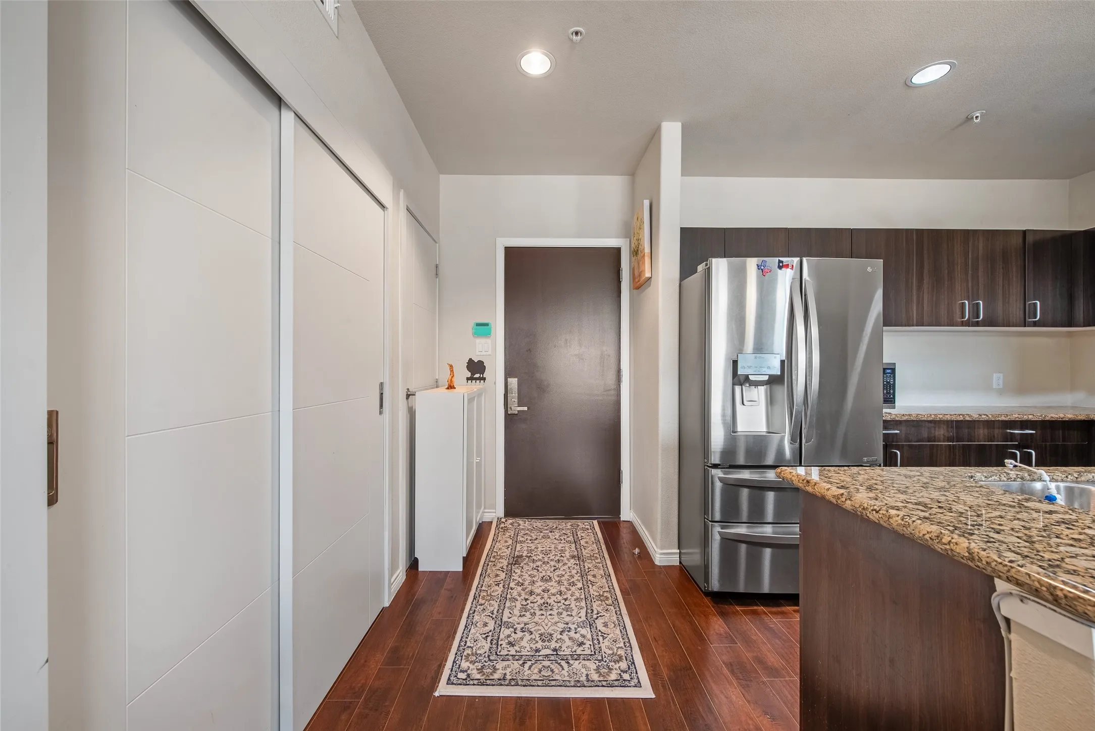 Condominium For Sale in Dallas County , 1100 W Trinity Mills Road 3028, Carrollton, Texas 75006, 2 Bedroom, 2 Bathroom, 1 Garage spaces, 1,100 Sqft, built in 2012, mls#21406401, Real Estate Agent in Carrollton, Homes For Sale in Dallas county, Homes For Sale in Carrollton, Realtor in Carrollton Texas, Real Estate Brokerage Independent Realty Texas, Luminita Cordes Realtor
