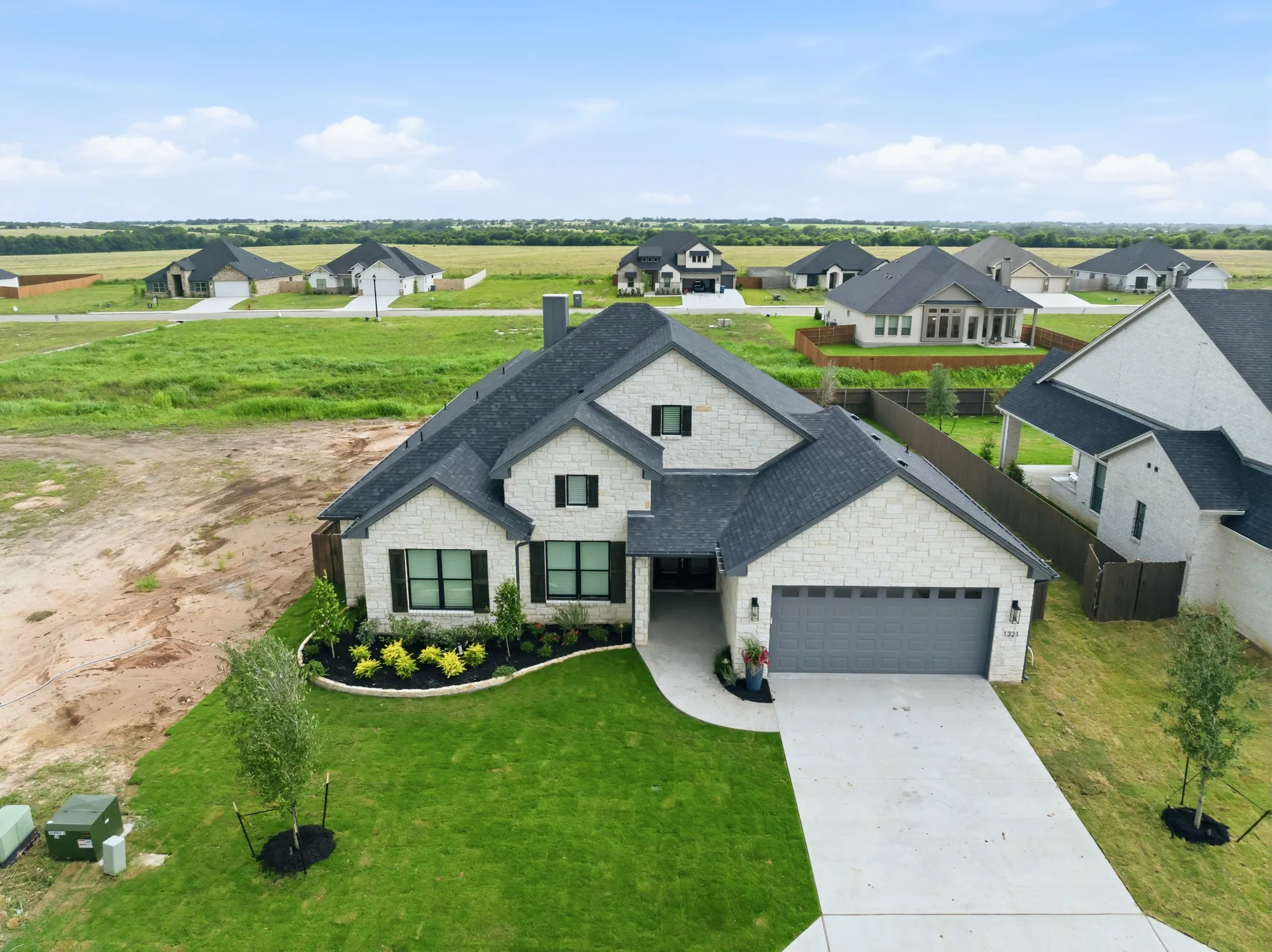 Single Family Residence For Sale in Mc Lennan County , 1321 Tahonta Drive, Hewitt, Texas 76643, 4 Bedroom, 3 Bathroom, 2 Garage spaces, 2,621 Sqft, built in 2026, mls#21405738, Real Estate Agent in Hewitt, Homes For Sale in Mc Lennan county, Homes For Sale in Hewitt, Realtor in Hewitt Texas, Real Estate Brokerage Independent Realty Texas, Luminita Cordes Realtor