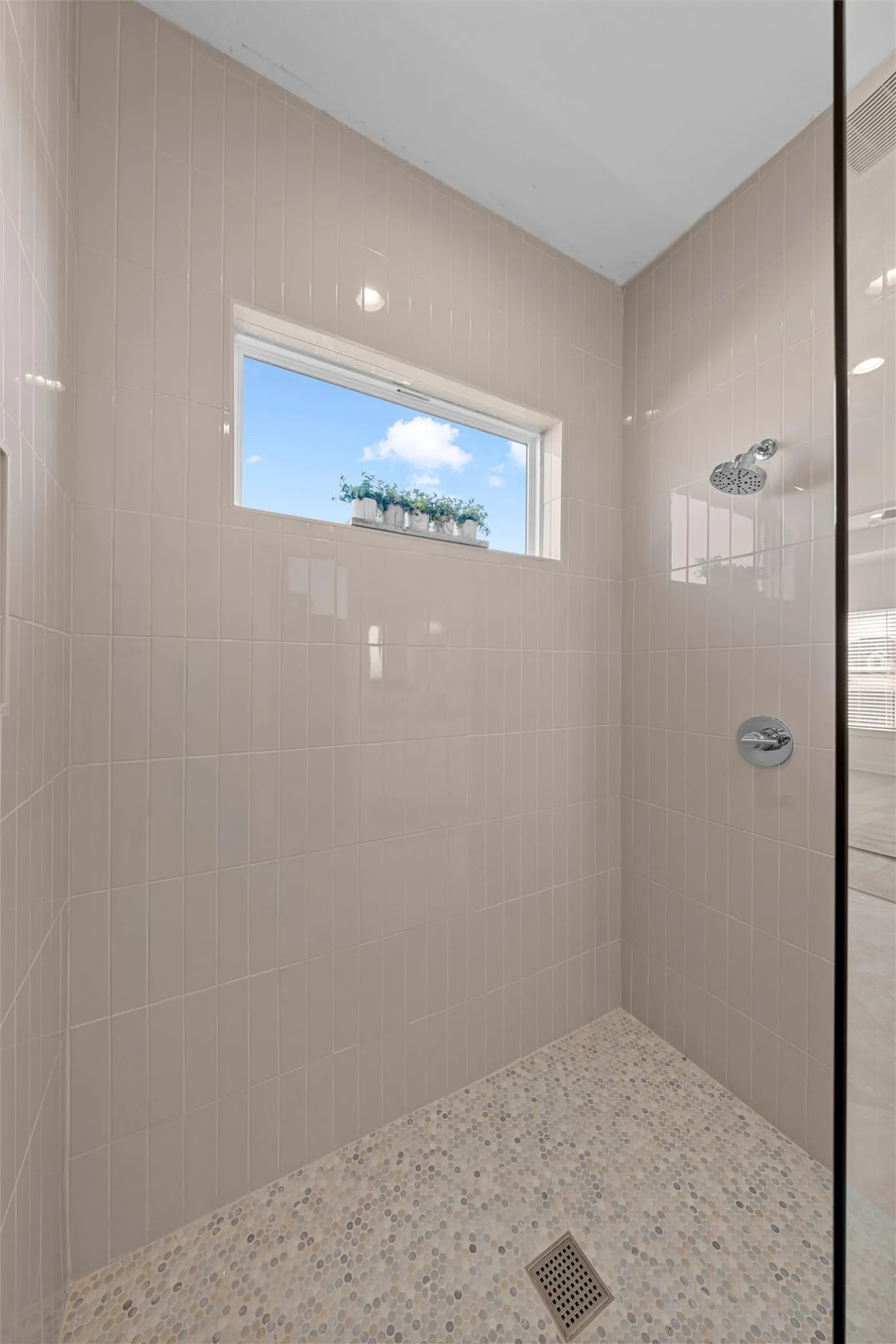 Single Family Residence For Sale in Mc Lennan County , 1321 Tahonta Drive, Hewitt, Texas 76643, 4 Bedroom, 3 Bathroom, 2 Garage spaces, 2,621 Sqft, built in 2026, mls#21405738, Real Estate Agent in Hewitt, Homes For Sale in Mc Lennan county, Homes For Sale in Hewitt, Realtor in Hewitt Texas, Real Estate Brokerage Independent Realty Texas, Luminita Cordes Realtor