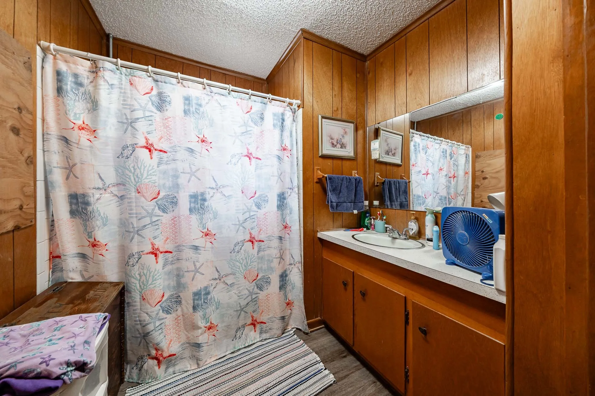 Single Family Residence For Sale in Jones County , 1532 6th Street, Anson, Texas 79501, 3 Bedroom, 1 Bathroom, 1 Garage spaces, 1,308 Sqft, built in 1973, mls#21406405, Real Estate Agent in Anson, Homes For Sale in Jones county, Homes For Sale in Anson, Realtor in Anson Texas, Real Estate Brokerage Independent Realty Texas, Luminita Cordes Realtor