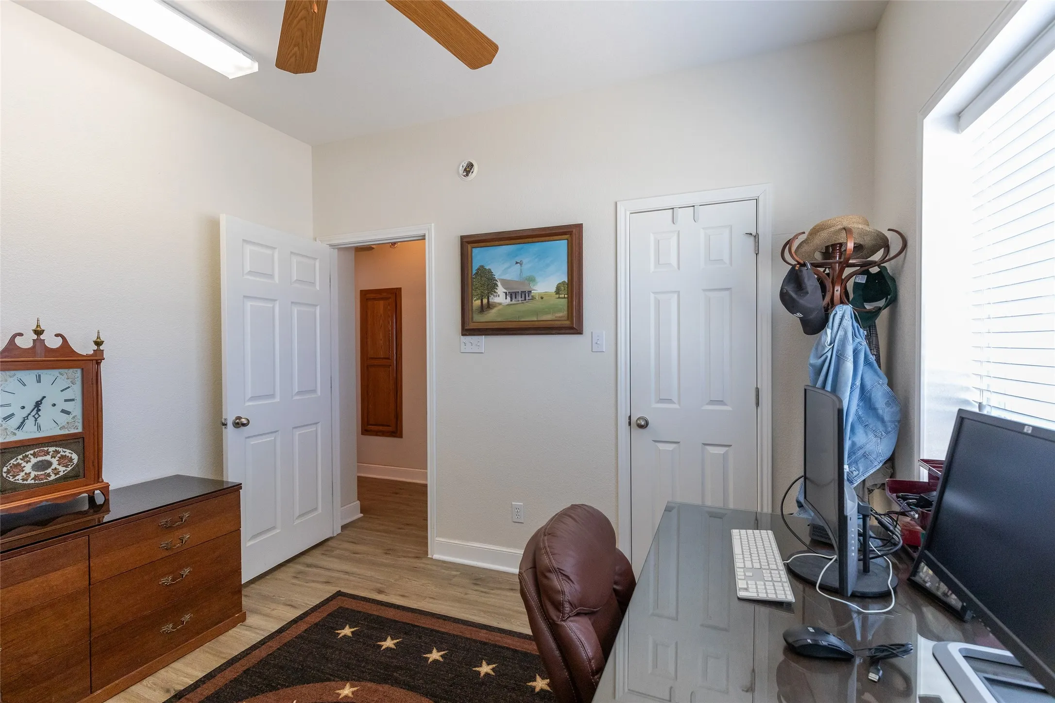 Guest bedroom