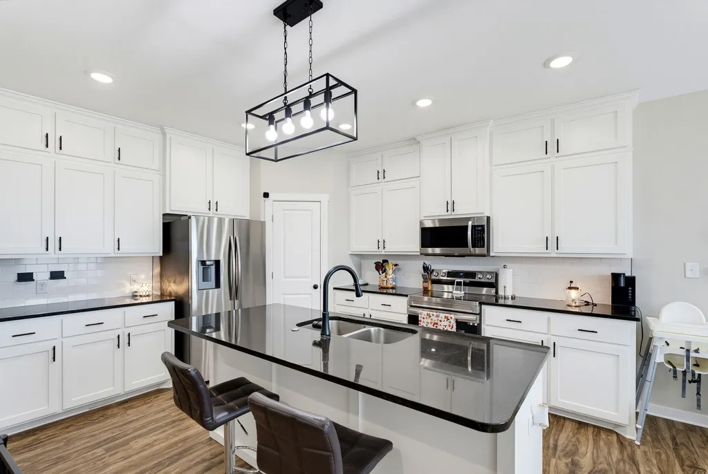Single Family Residence For Sale in Taylor County , 273 Gatling Street, Tuscola, Texas 79562, 4 Bedroom, 2 Bathroom, 2 Garage spaces, 1,928 Sqft, built in 2022, mls#21404288, Real Estate Agent in Tuscola, Homes For Sale in Taylor county, Homes For Sale in Tuscola, Realtor in Tuscola Texas, Real Estate Brokerage Independent Realty Texas, Luminita Cordes Realtor