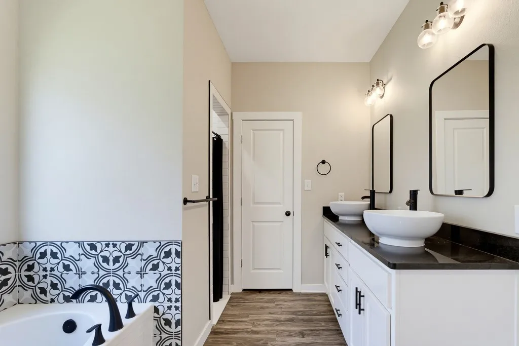 Single Family Residence For Sale in Taylor County , 273 Gatling Street, Tuscola, Texas 79562, 4 Bedroom, 2 Bathroom, 2 Garage spaces, 1,928 Sqft, built in 2022, mls#21404288, Real Estate Agent in Tuscola, Homes For Sale in Taylor county, Homes For Sale in Tuscola, Realtor in Tuscola Texas, Real Estate Brokerage Independent Realty Texas, Luminita Cordes Realtor