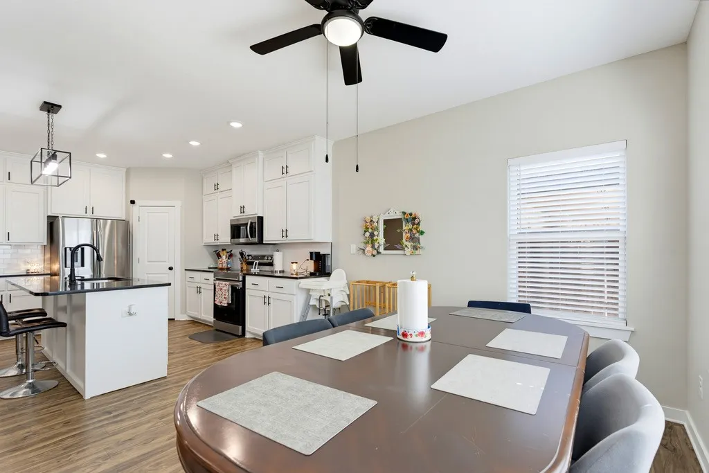 Single Family Residence For Sale in Taylor County , 273 Gatling Street, Tuscola, Texas 79562, 4 Bedroom, 2 Bathroom, 2 Garage spaces, 1,928 Sqft, built in 2022, mls#21404288, Real Estate Agent in Tuscola, Homes For Sale in Taylor county, Homes For Sale in Tuscola, Realtor in Tuscola Texas, Real Estate Brokerage Independent Realty Texas, Luminita Cordes Realtor