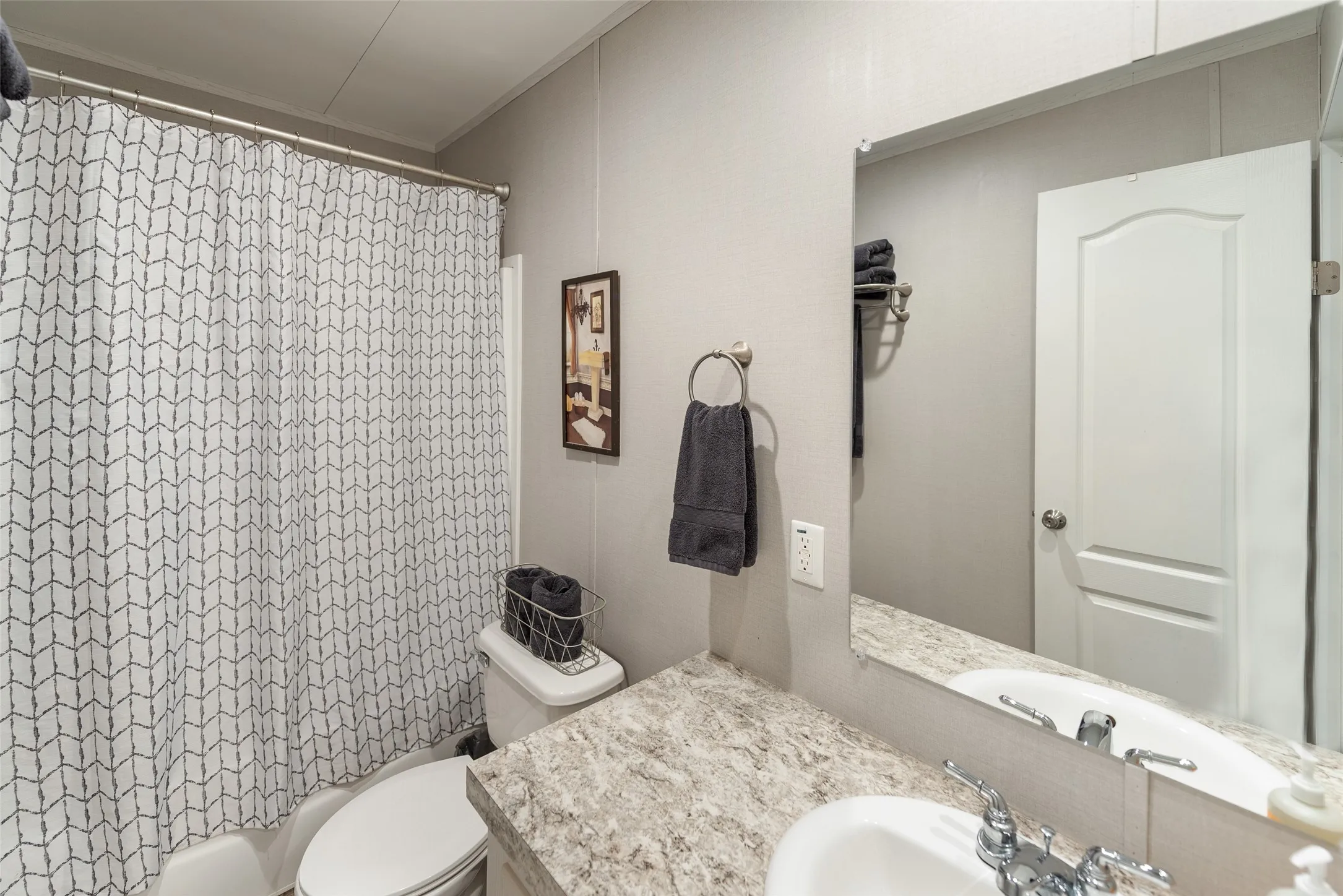 Mobile Home For Sale in Wood County , 340 Apache, Quitman, Texas 75783, 2 Bedroom, 1 Bathroom, 2 Garage spaces, 800 Sqft, built in 2021, mls#21406371, Real Estate Agent in Quitman, Homes For Sale in Wood county, Homes For Sale in Quitman, Realtor in Quitman Texas, Real Estate Brokerage Independent Realty Texas, Luminita Cordes Realtor