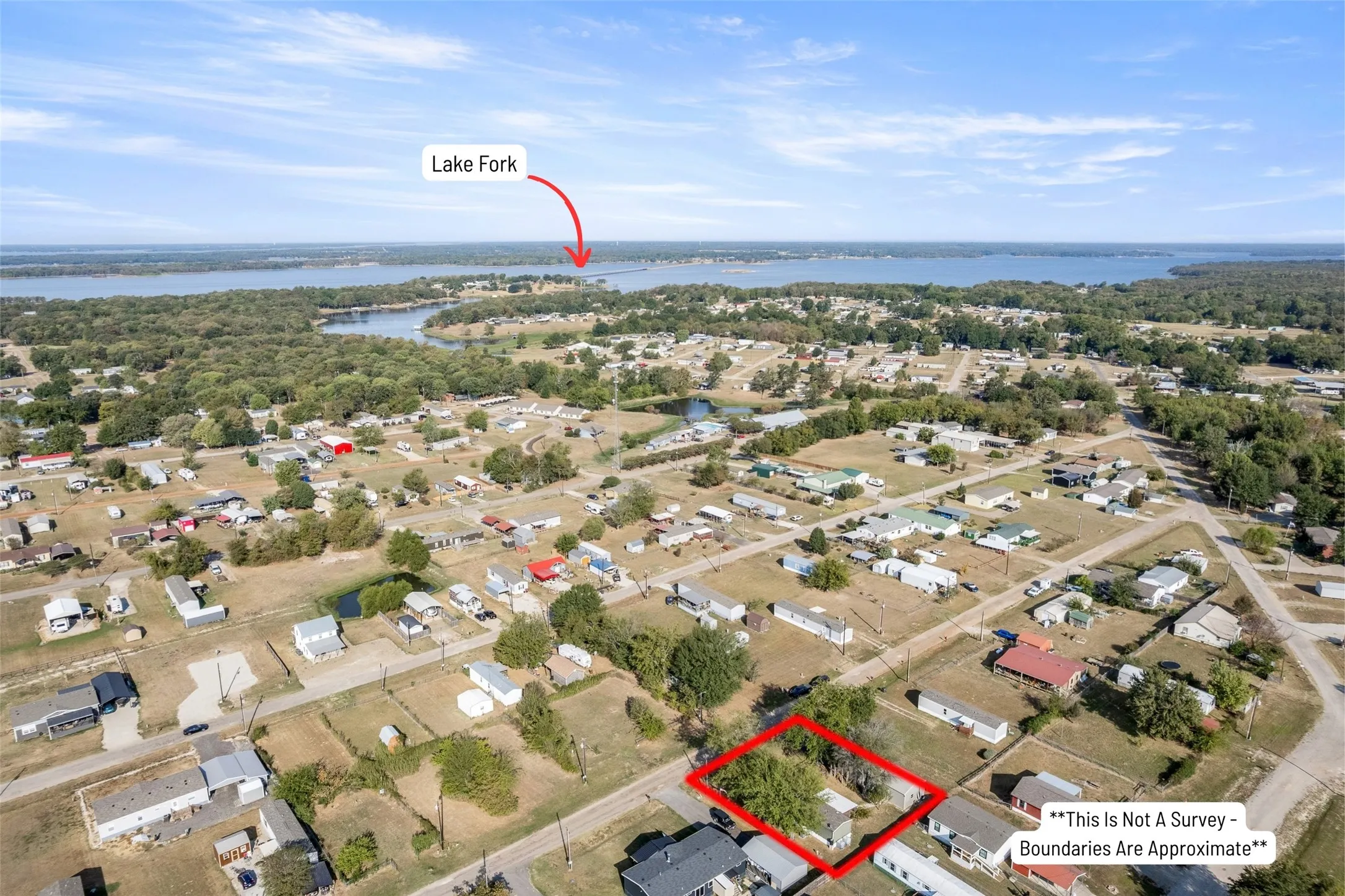 Mobile Home For Sale in Wood County , 340 Apache, Quitman, Texas 75783, 2 Bedroom, 1 Bathroom, 2 Garage spaces, 800 Sqft, built in 2021, mls#21406371, Real Estate Agent in Quitman, Homes For Sale in Wood county, Homes For Sale in Quitman, Realtor in Quitman Texas, Real Estate Brokerage Independent Realty Texas, Luminita Cordes Realtor