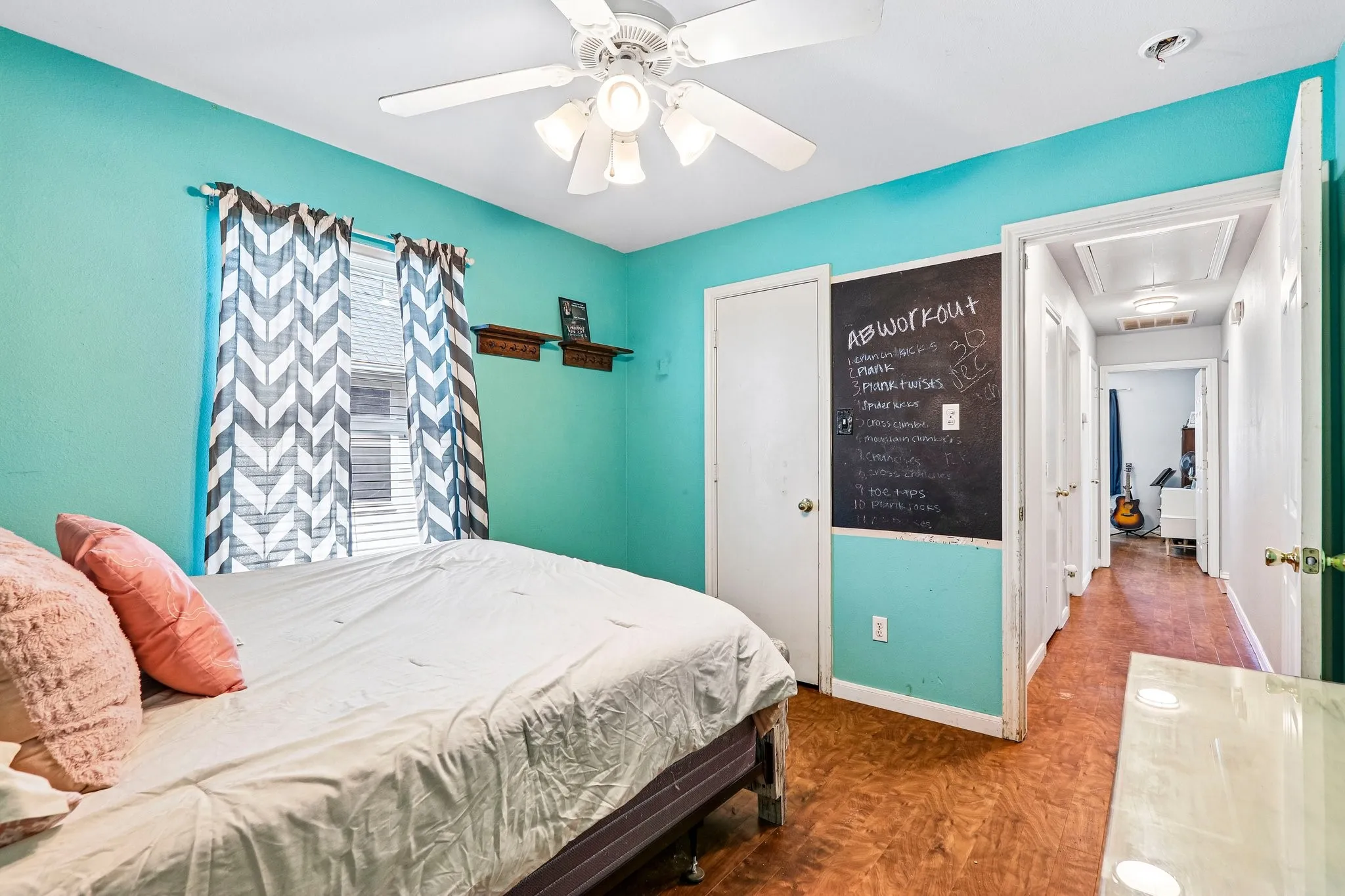 Single Family Residence For Sale in Denton County , 205 Quail Run, Aubrey, Texas 76227, 4 Bedroom, 2 Bathroom, 2 Garage spaces, 1,616 Sqft, built in 2001, mls#21406430, Real Estate Agent in Aubrey, Homes For Sale in Denton county, Homes For Sale in Aubrey, Realtor in Aubrey Texas, Real Estate Brokerage Independent Realty Texas, Luminita Cordes Realtor