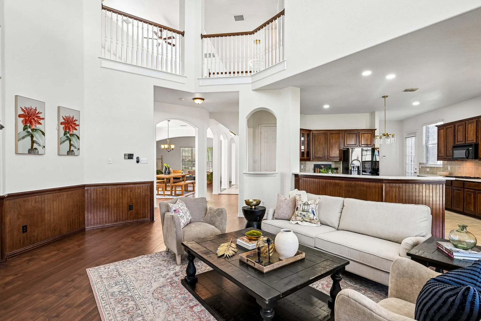 Single Family Residence For Sale in Collin County , 810 Driftwood Drive, Murphy, Texas 75094, 5 Bedroom, 4 Bathroom, 3 Garage spaces, 4,730 Sqft, built in 2002, mls#21406420, Real Estate Agent in Murphy, Homes For Sale in Collin county, Homes For Sale in Murphy, Realtor in Murphy Texas, Real Estate Brokerage Independent Realty Texas, Luminita Cordes Realtor