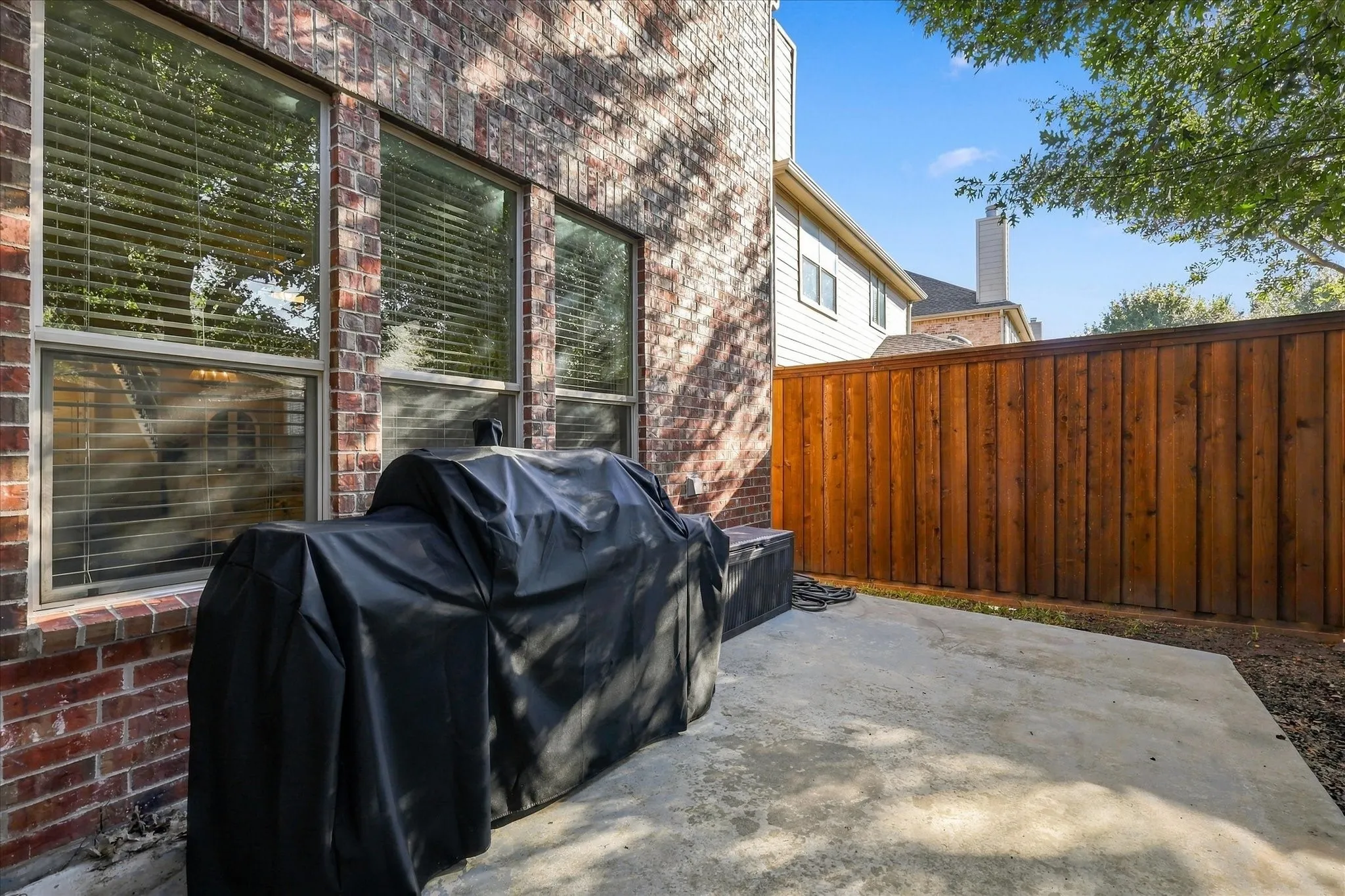 Single Family Residence For Sale in Collin County , 10621 Matador Drive, Mc Kinney, Texas 75072, 4 Bedroom, 3 Bathroom, 2 Garage spaces, 2,746 Sqft, built in 2010, mls#21405243, Real Estate Agent in Mc Kinney, Homes For Sale in Collin county, Homes For Sale in Mc Kinney, Realtor in Mc Kinney Texas, Real Estate Brokerage Independent Realty Texas, Luminita Cordes Realtor