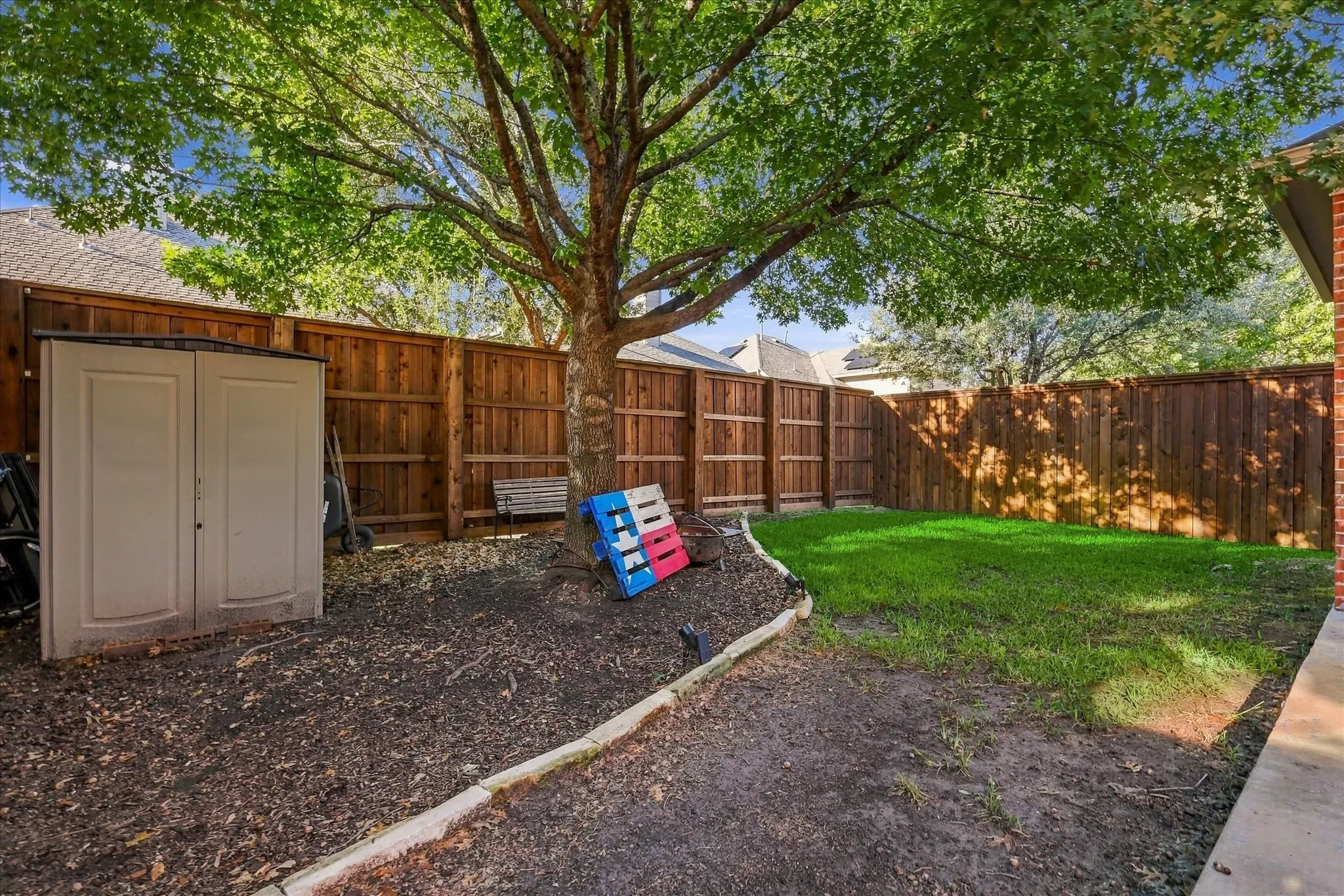 Single Family Residence For Sale in Collin County , 10621 Matador Drive, Mc Kinney, Texas 75072, 4 Bedroom, 3 Bathroom, 2 Garage spaces, 2,746 Sqft, built in 2010, mls#21405243, Real Estate Agent in Mc Kinney, Homes For Sale in Collin county, Homes For Sale in Mc Kinney, Realtor in Mc Kinney Texas, Real Estate Brokerage Independent Realty Texas, Luminita Cordes Realtor